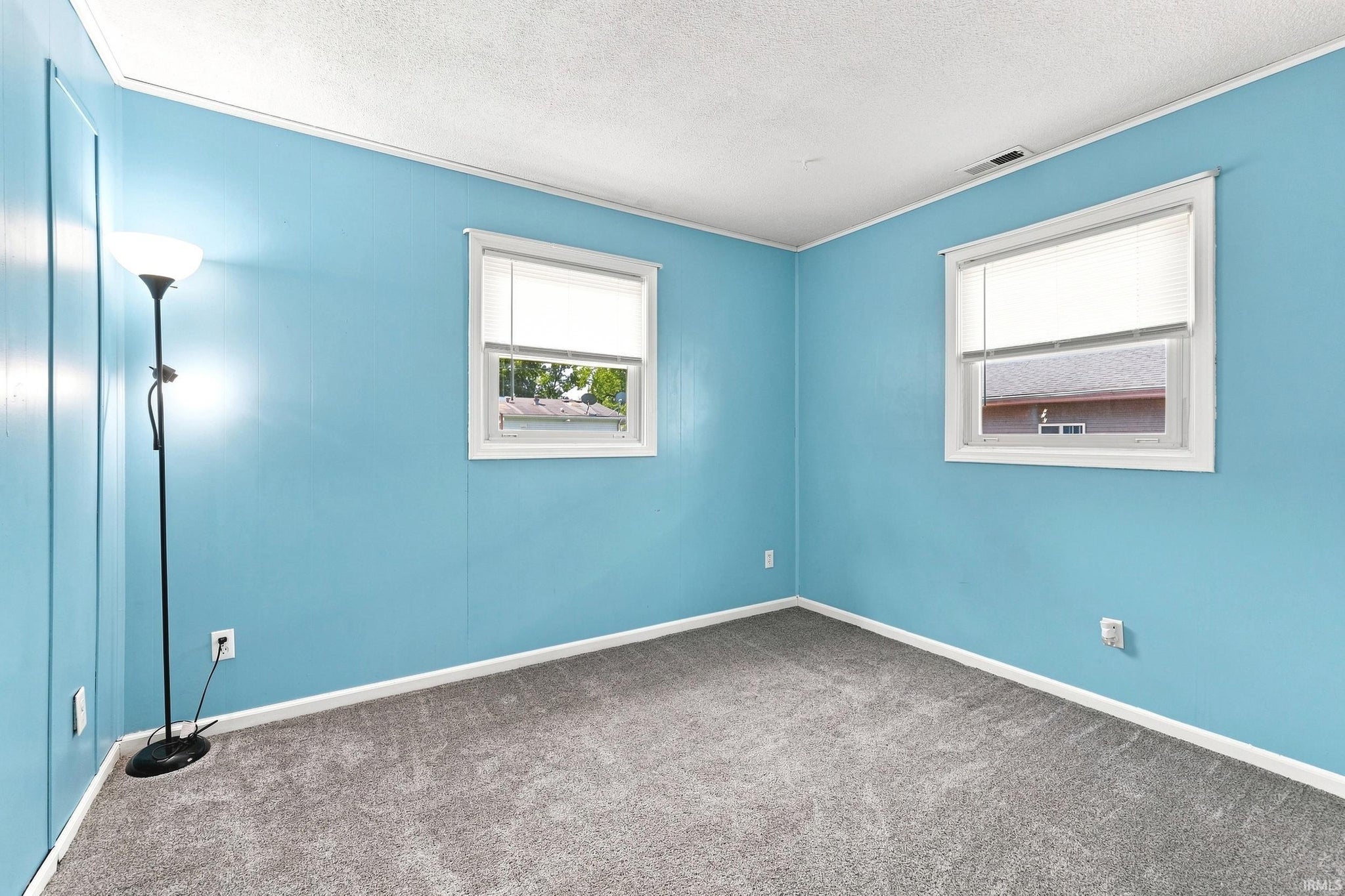Image of 3543 W Maple Dr-57 Road