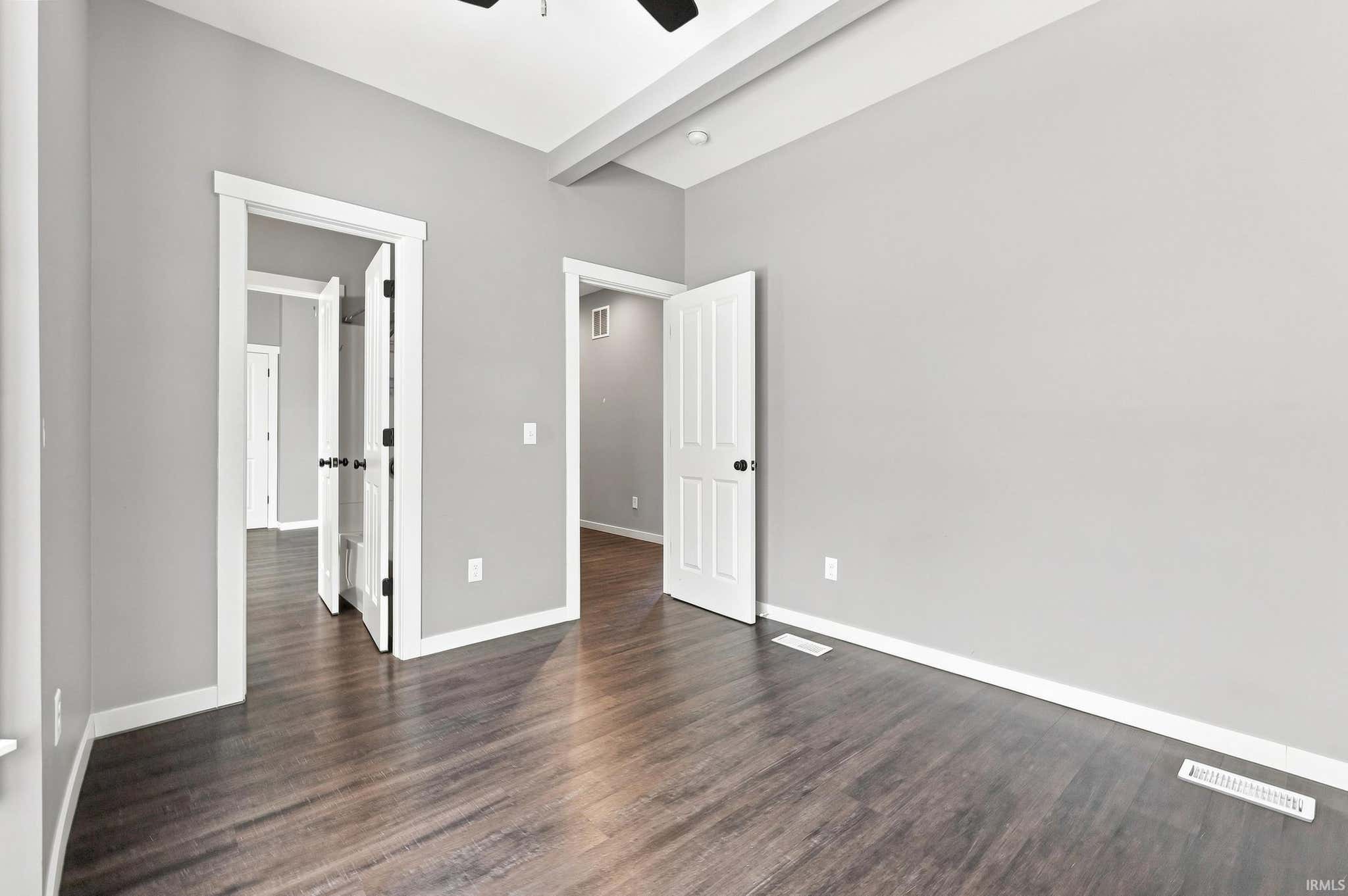 Image of 1016 W Washington Boulevard 1