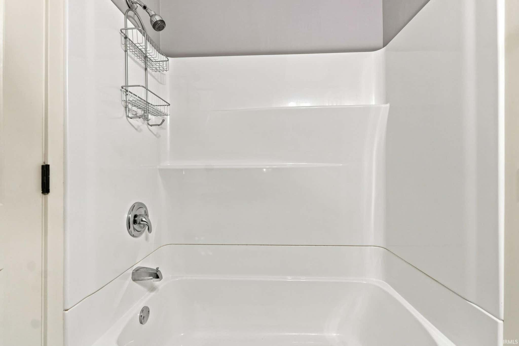 Image of 1016 W Washington Boulevard 1
