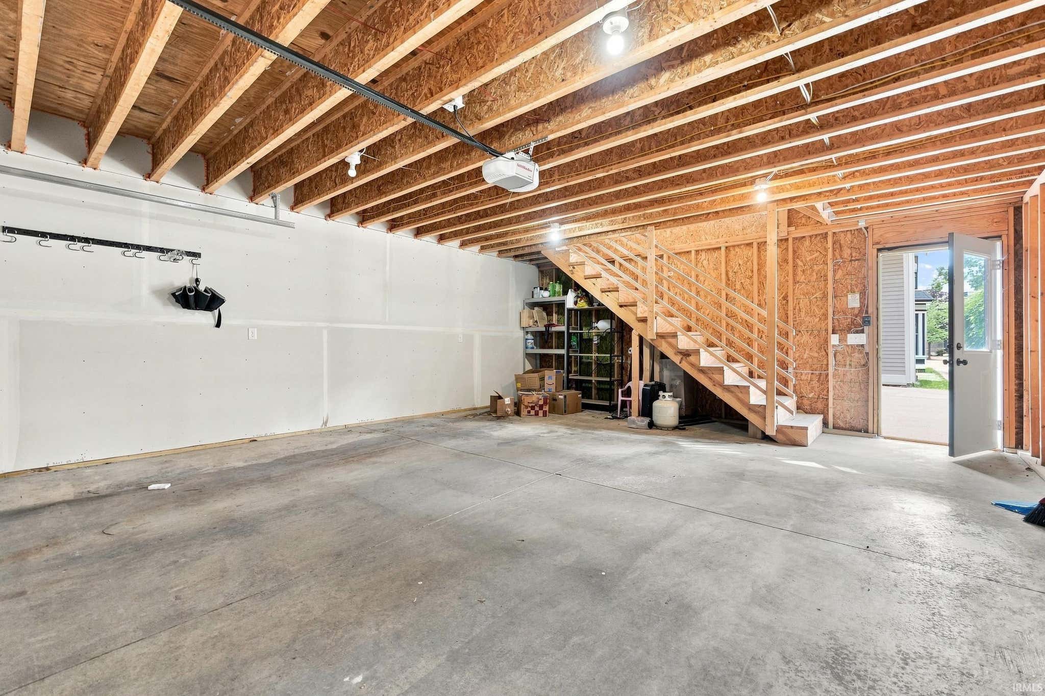 Image of 1016 W Washington Boulevard 1