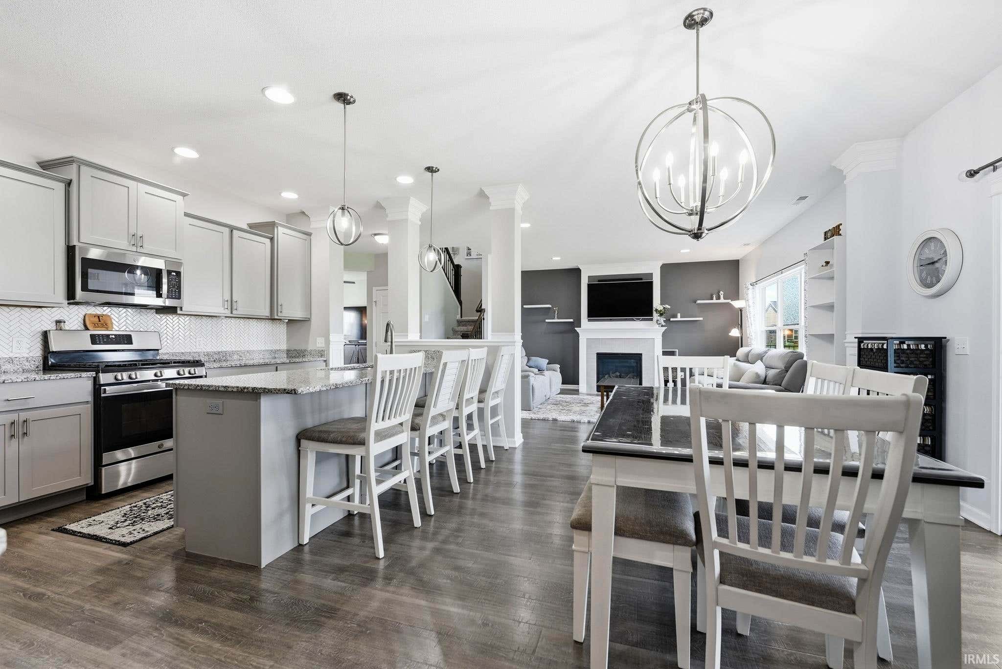 Image of 956 Meravi Cove