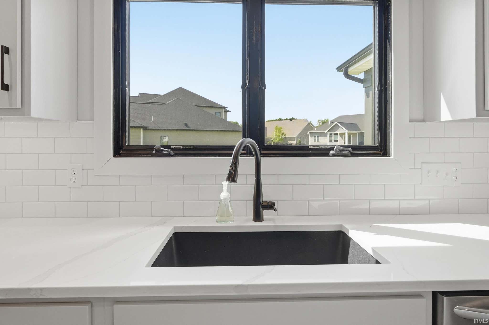 Image of 12915 Hallux Cove