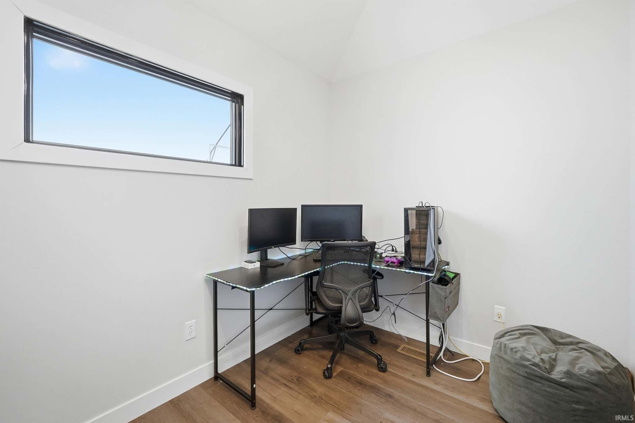 Image of 12915 Hallux Cove