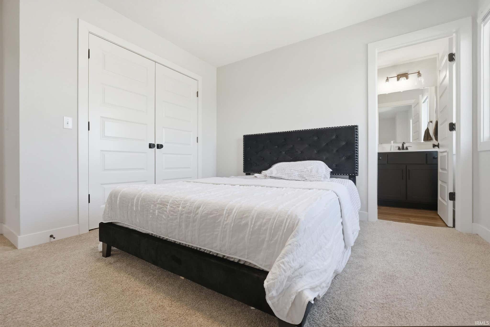 Image of 12915 Hallux Cove