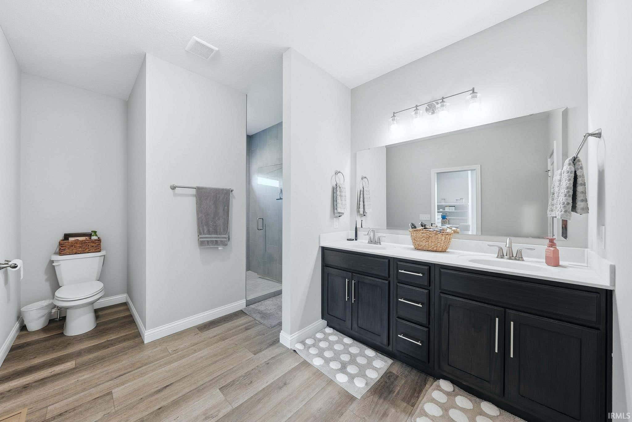 Image of 5801 Lourdais Court