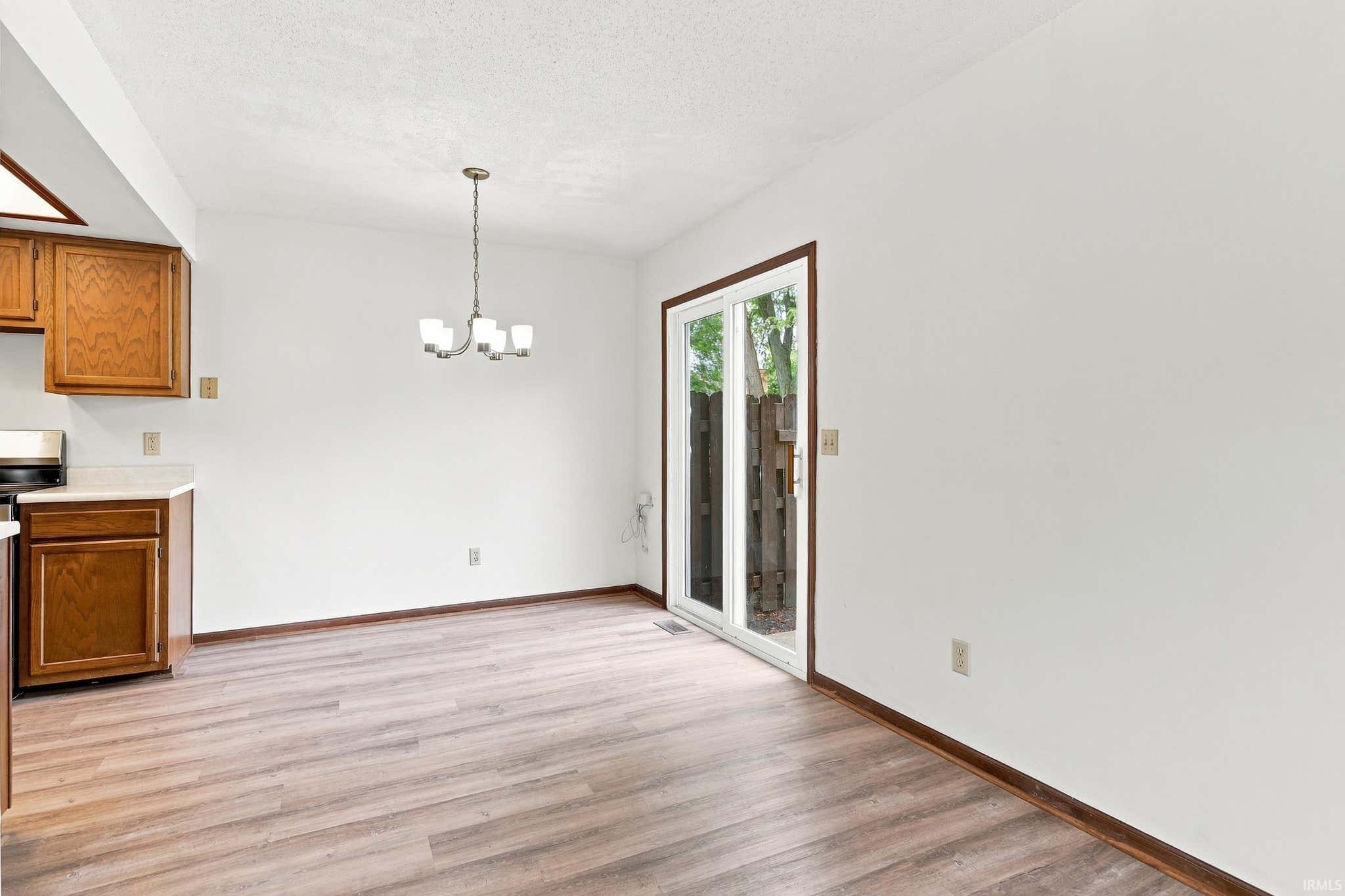 Image of 5005 Pinebrook Drive