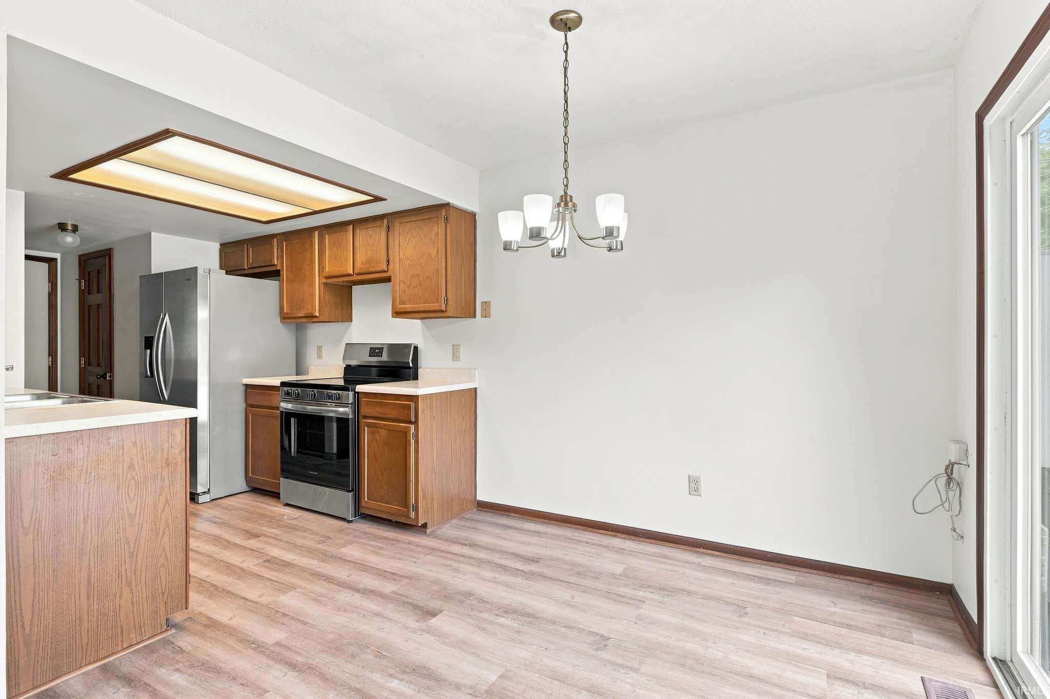 Image of 5005 Pinebrook Drive
