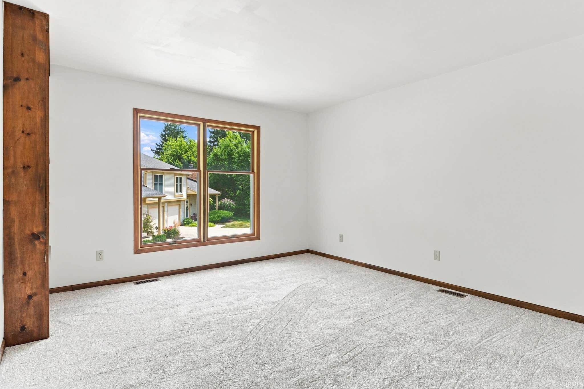Image of 5005 Pinebrook Drive