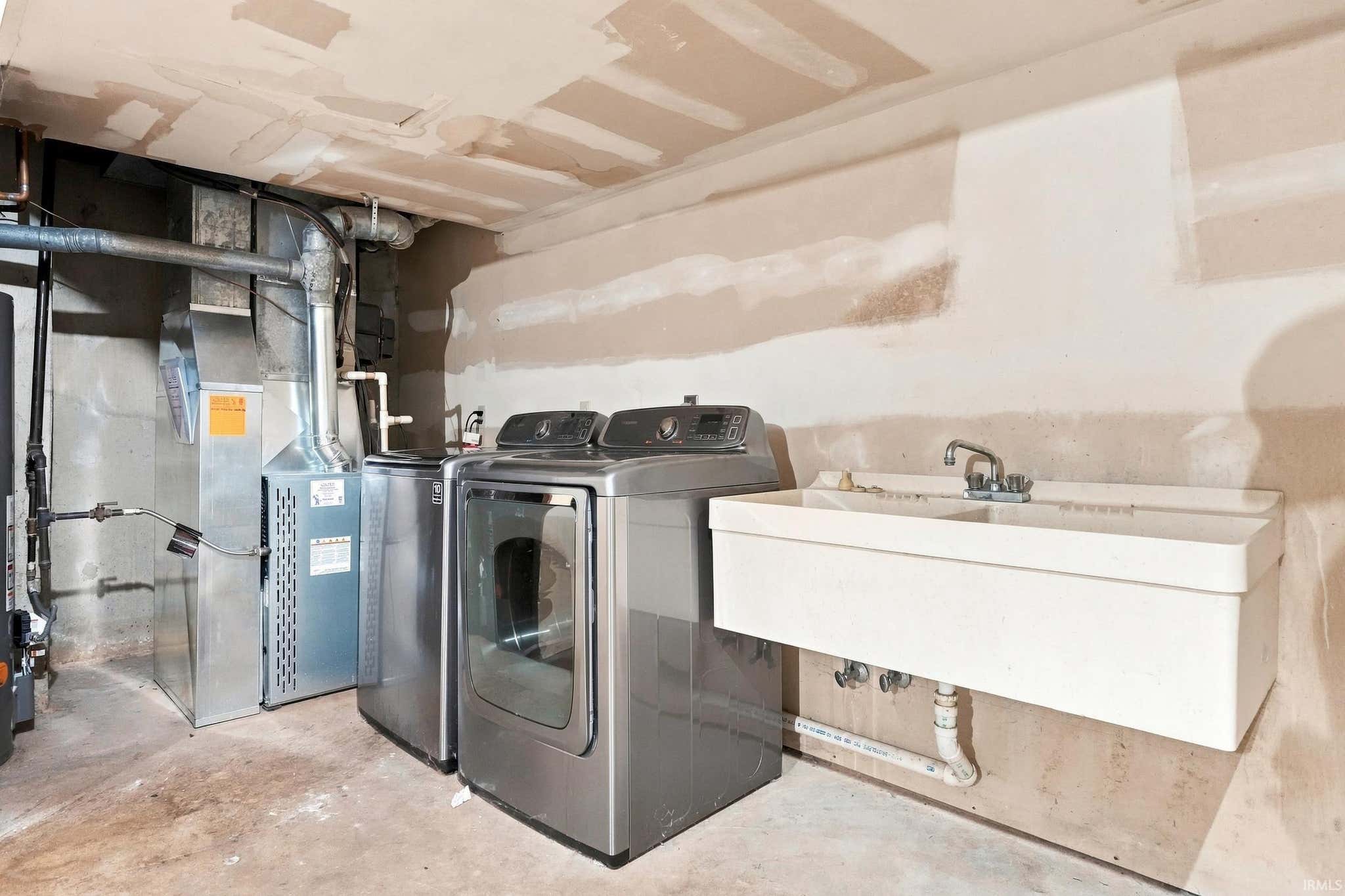 Image of 5005 Pinebrook Drive
