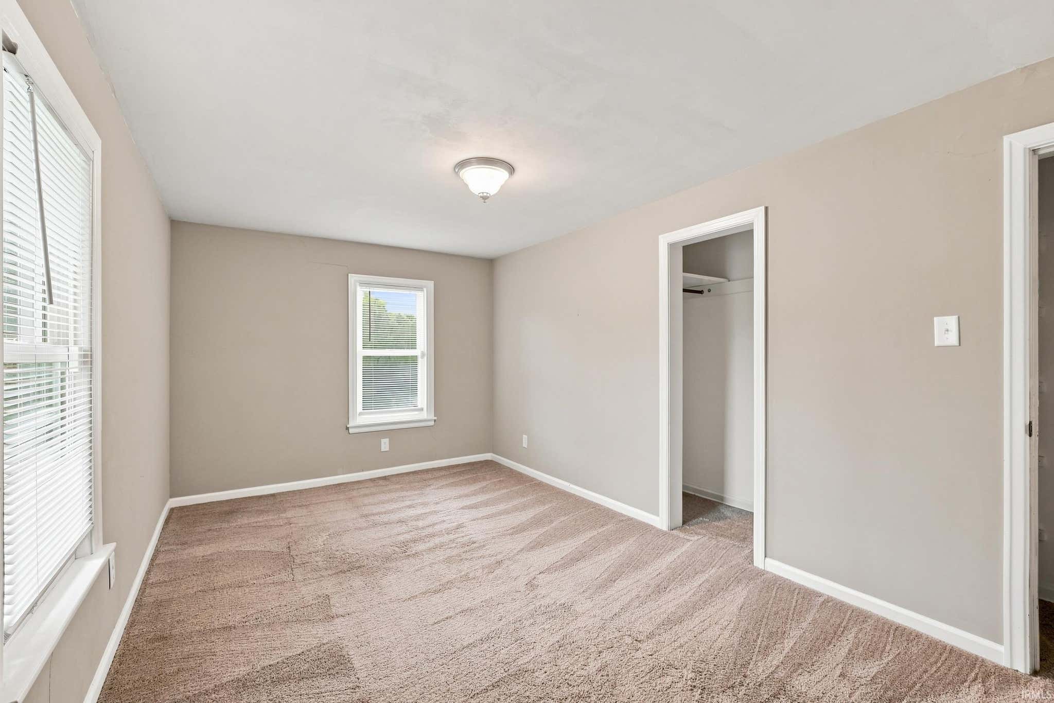 Image of 927 Louisedale Drive