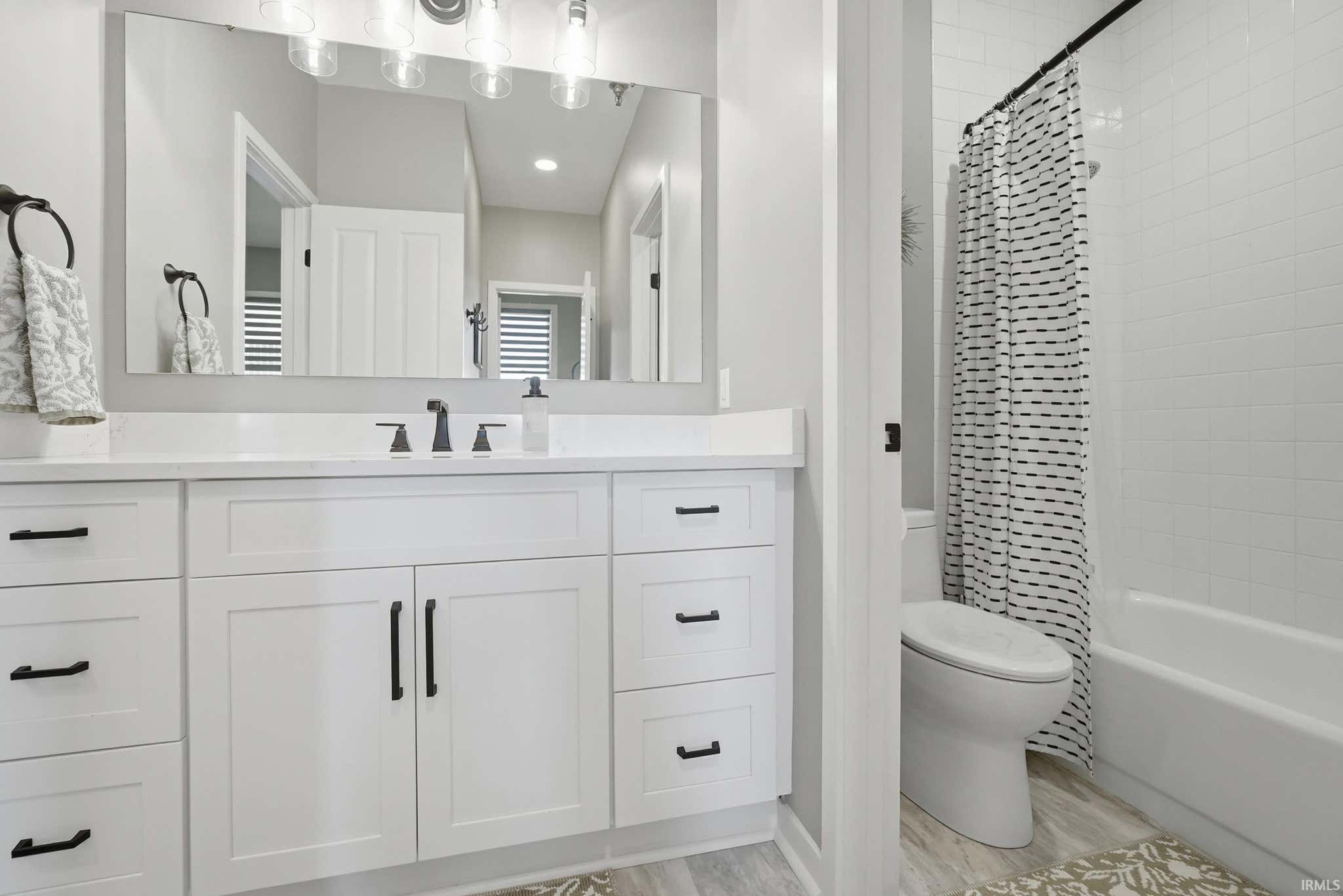 Image of 113 W Wayne Street 310