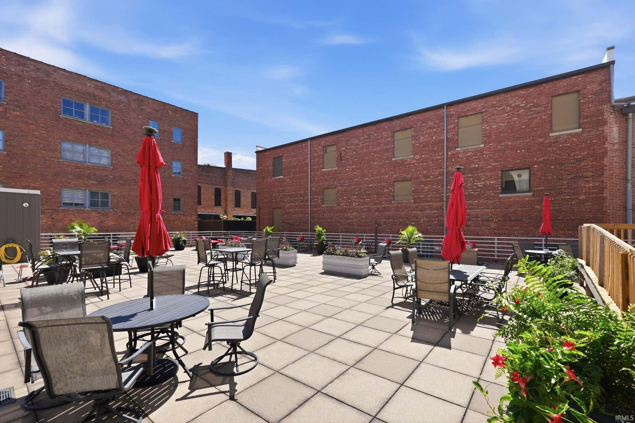 Image of 113 W Wayne Street 310