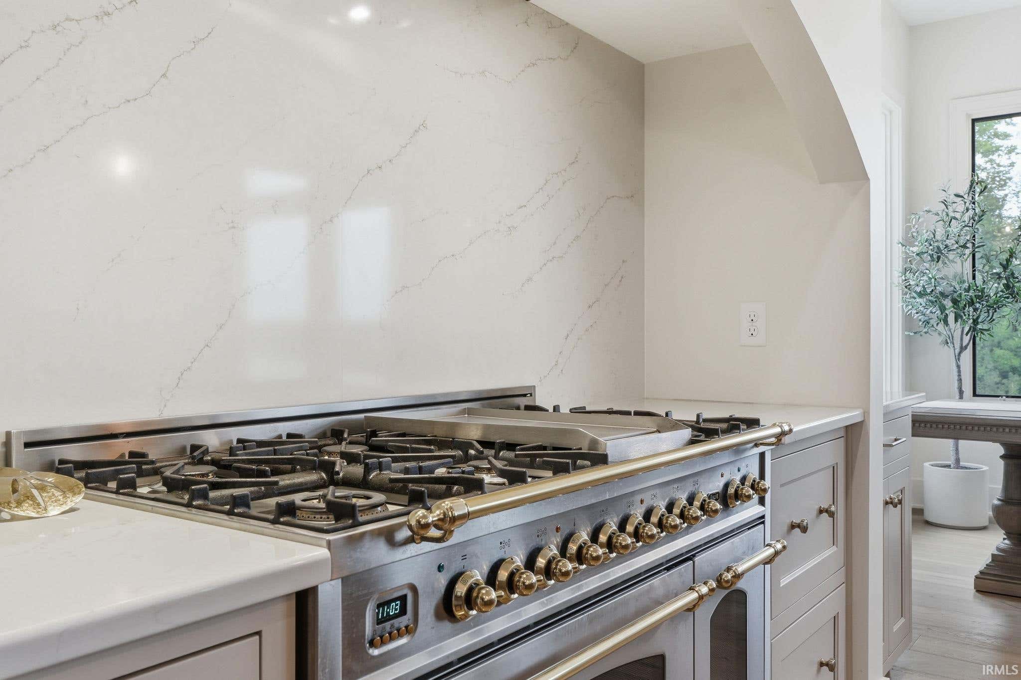 Image of 2288 Banyan Hill Court