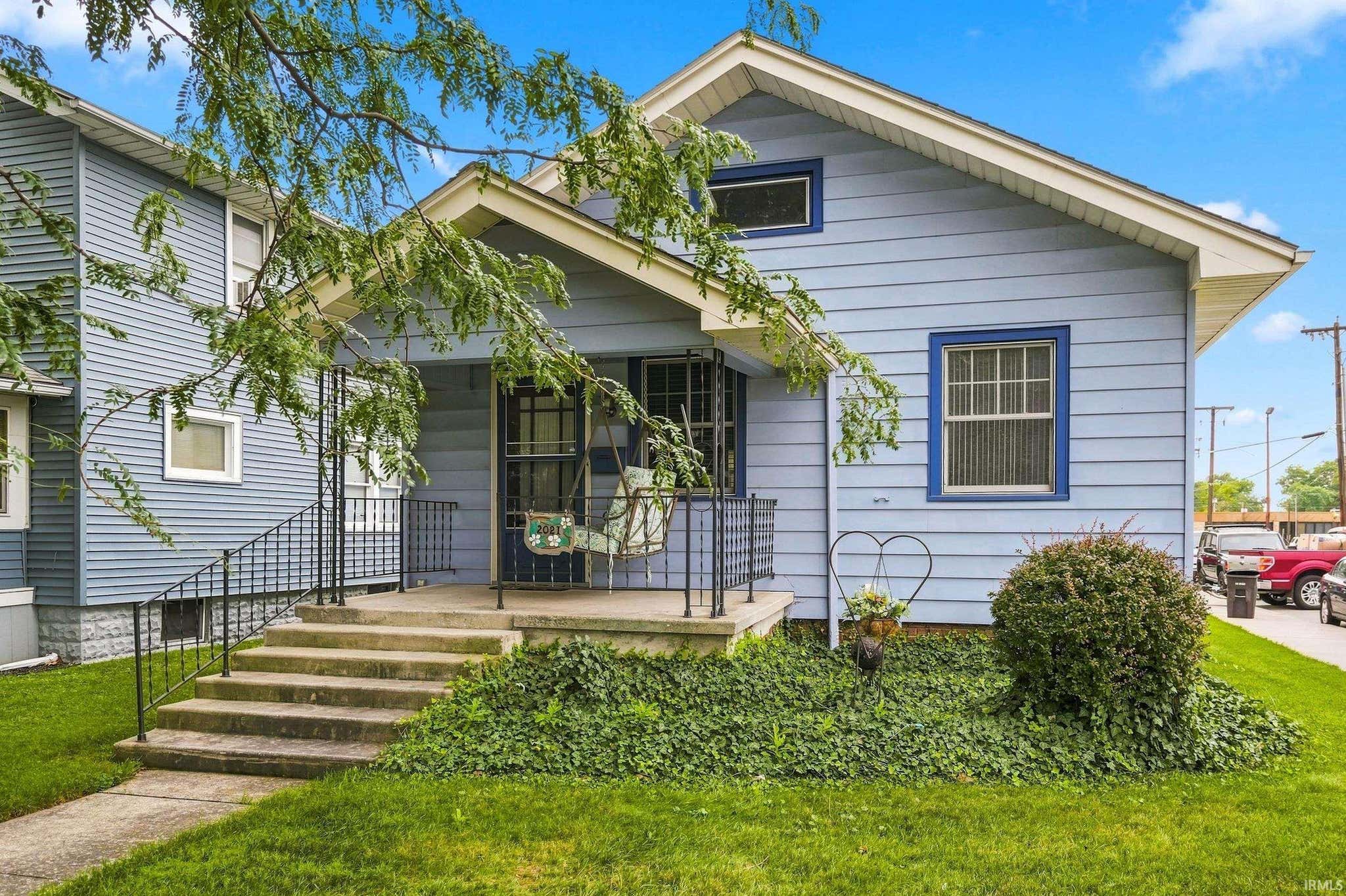Image of 2021 Oakland Street