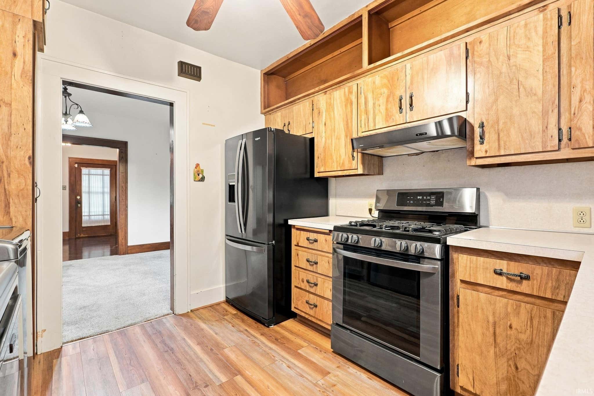 Image of 2021 Oakland Street