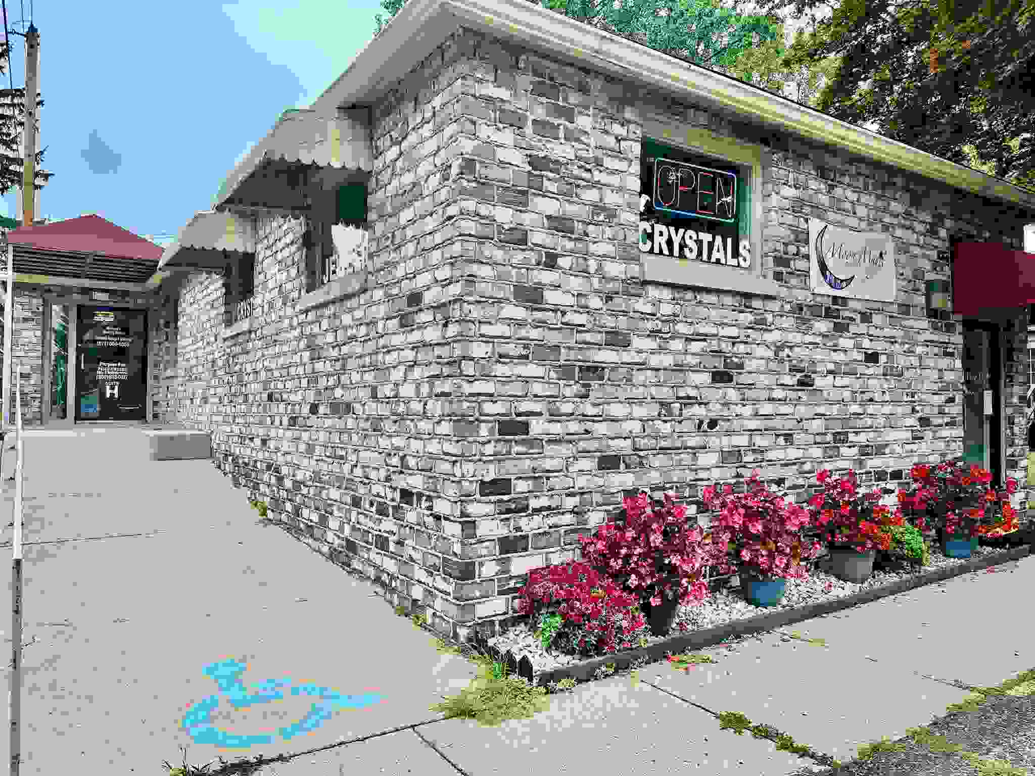 Image of 909 W Maumee, Ste E Street