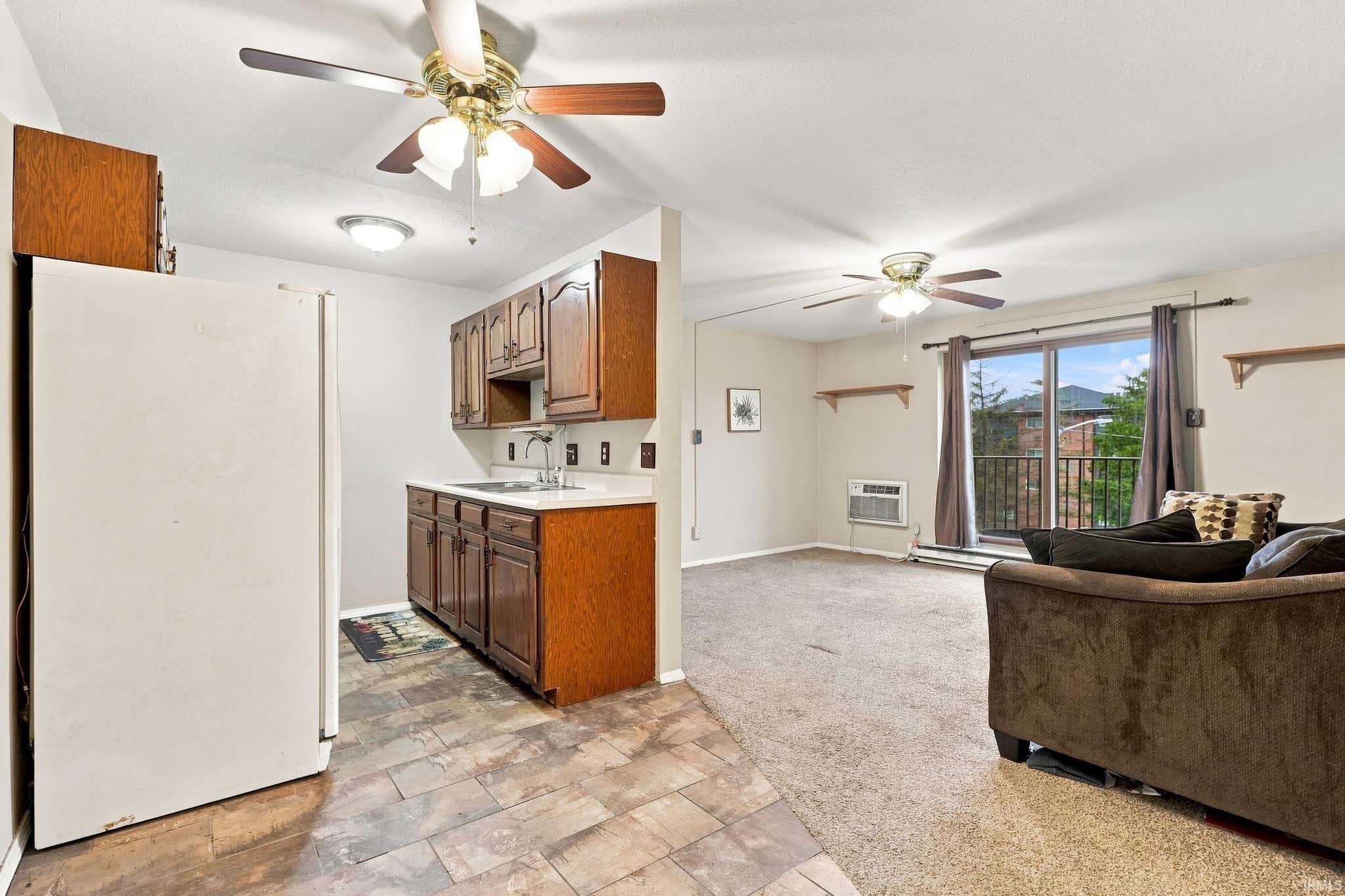 Image of 2927 Westbrook Drive B-315