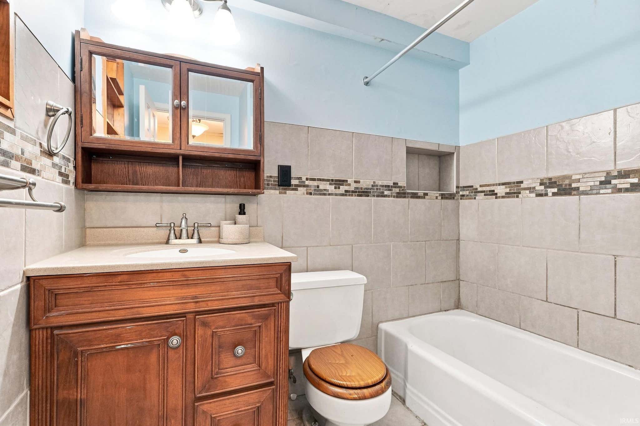 Image of 2927 Westbrook Drive B-315