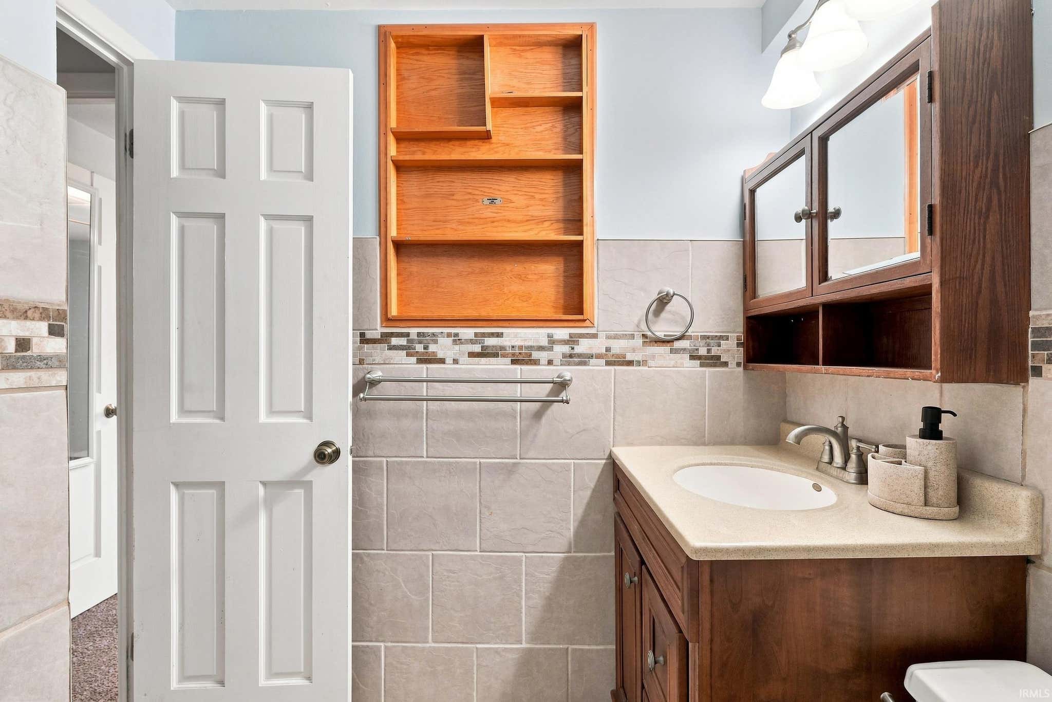 Image of 2927 Westbrook Drive B-315