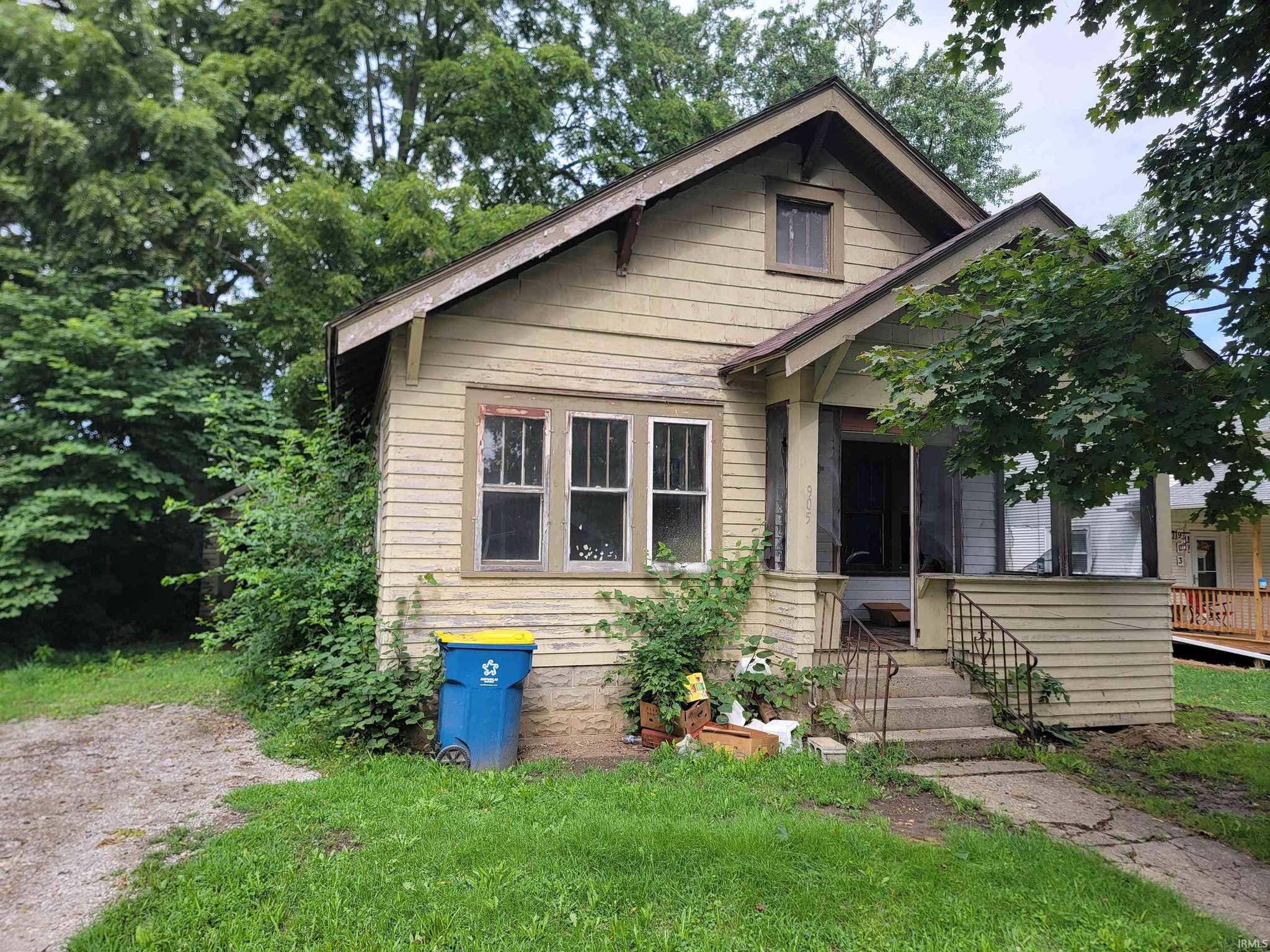 Image of 905 S Indiana Avenue