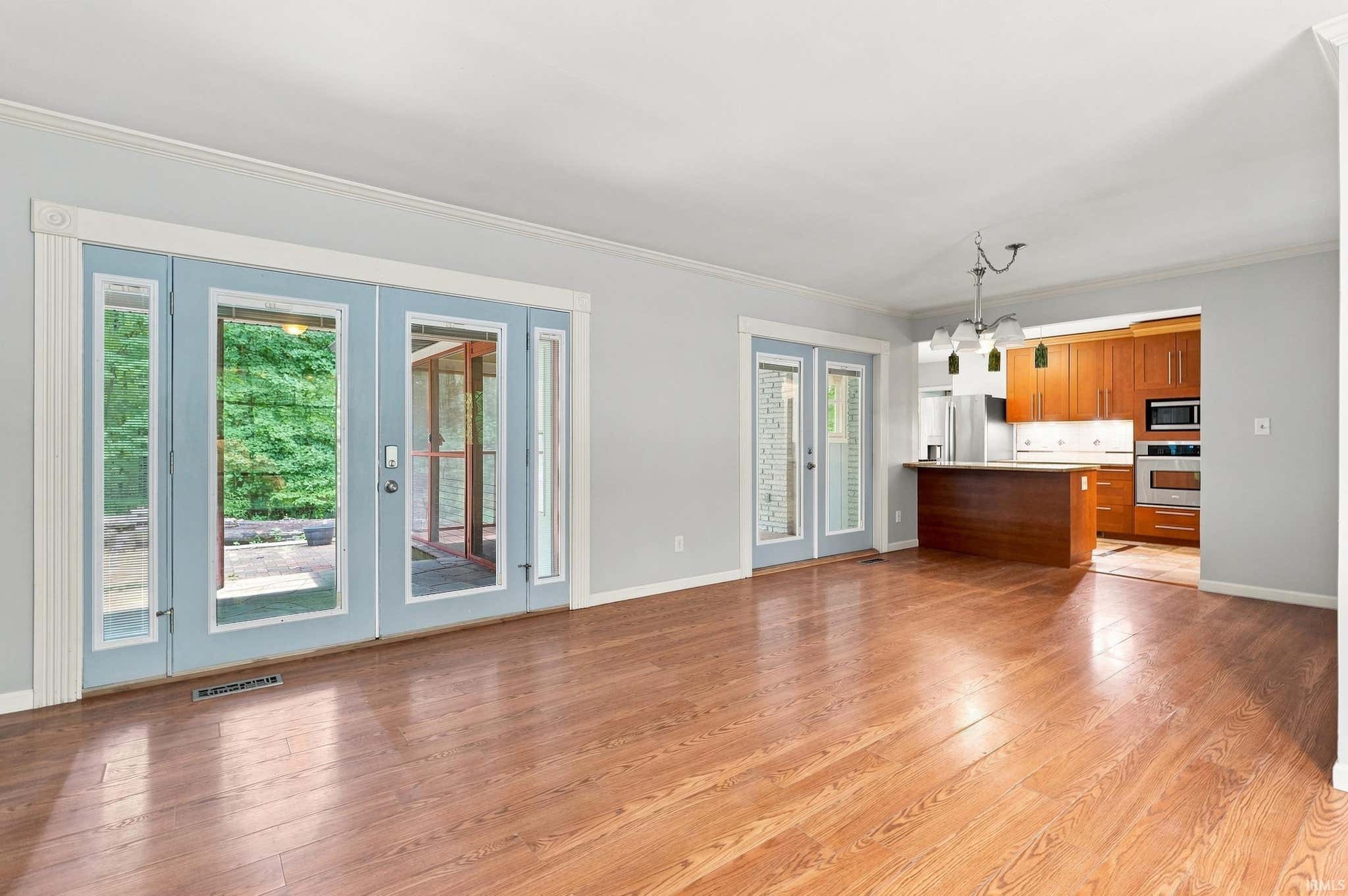 Image of 3529 Rosewood Drive