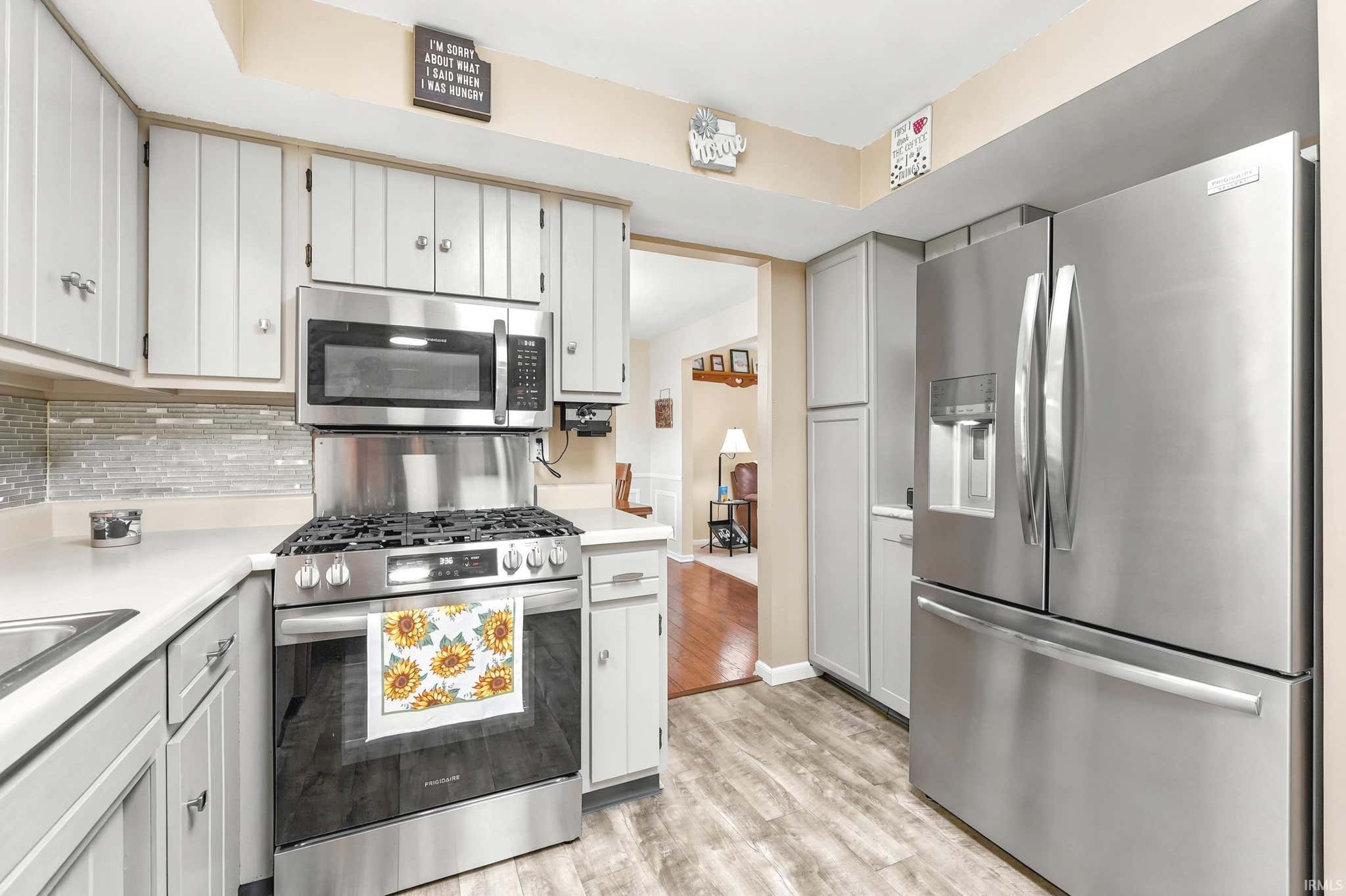 Image of 1406 Cherry Lane