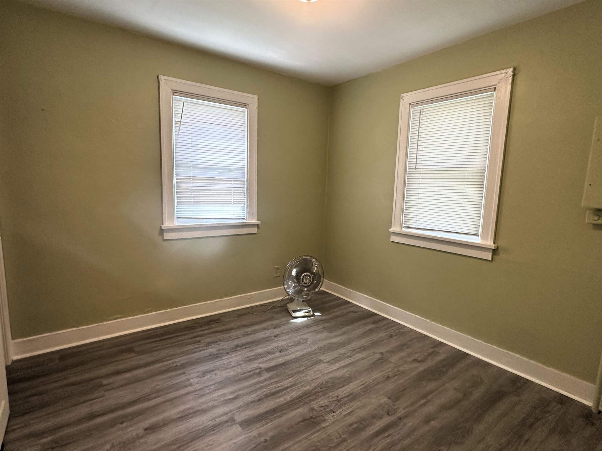 Image of 3430 Harvester Avenue