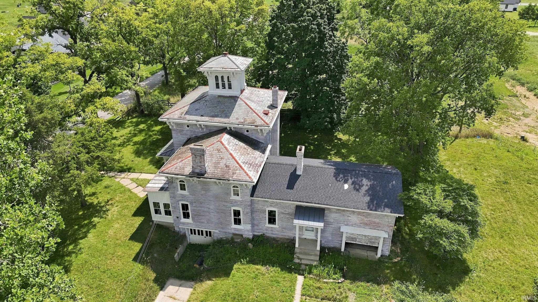 Image of 17935 West Road
