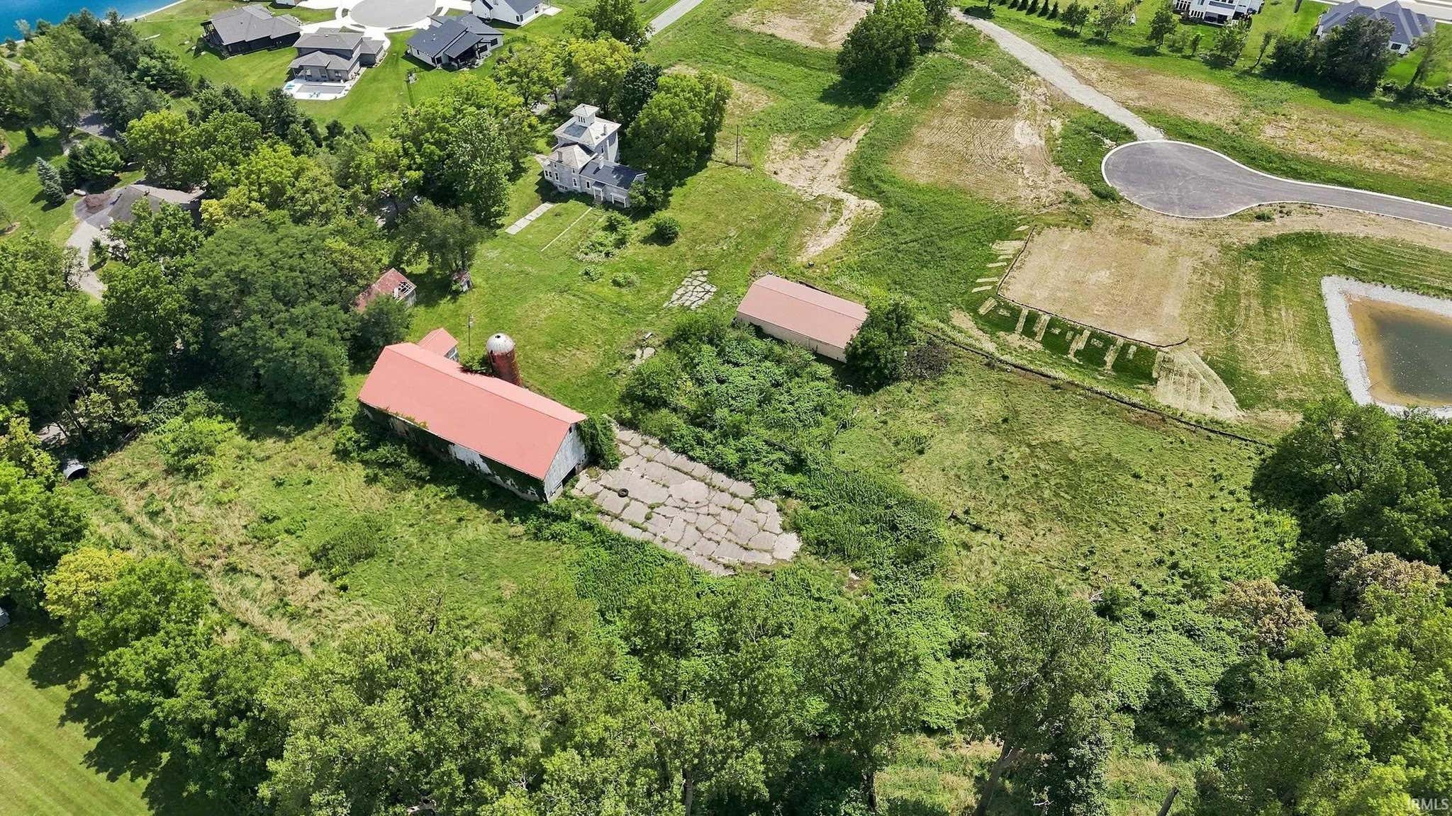 Image of 17935 West Road
