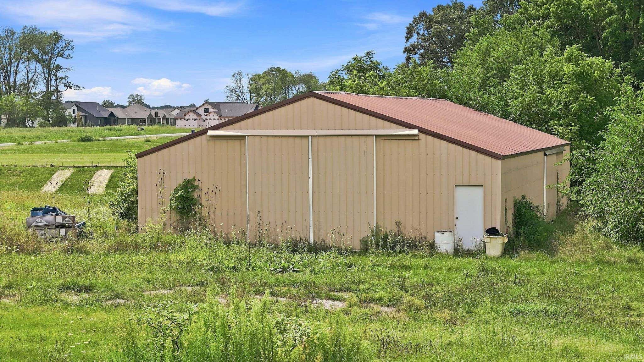 Image of 17935 West Road