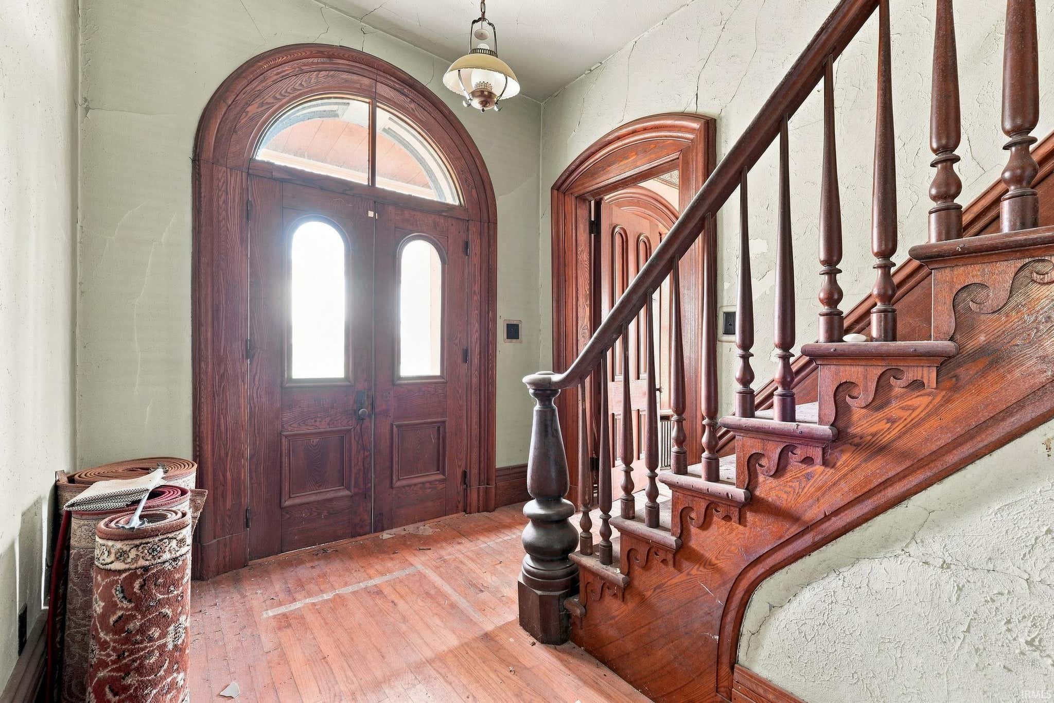 Image of 17935 West Road