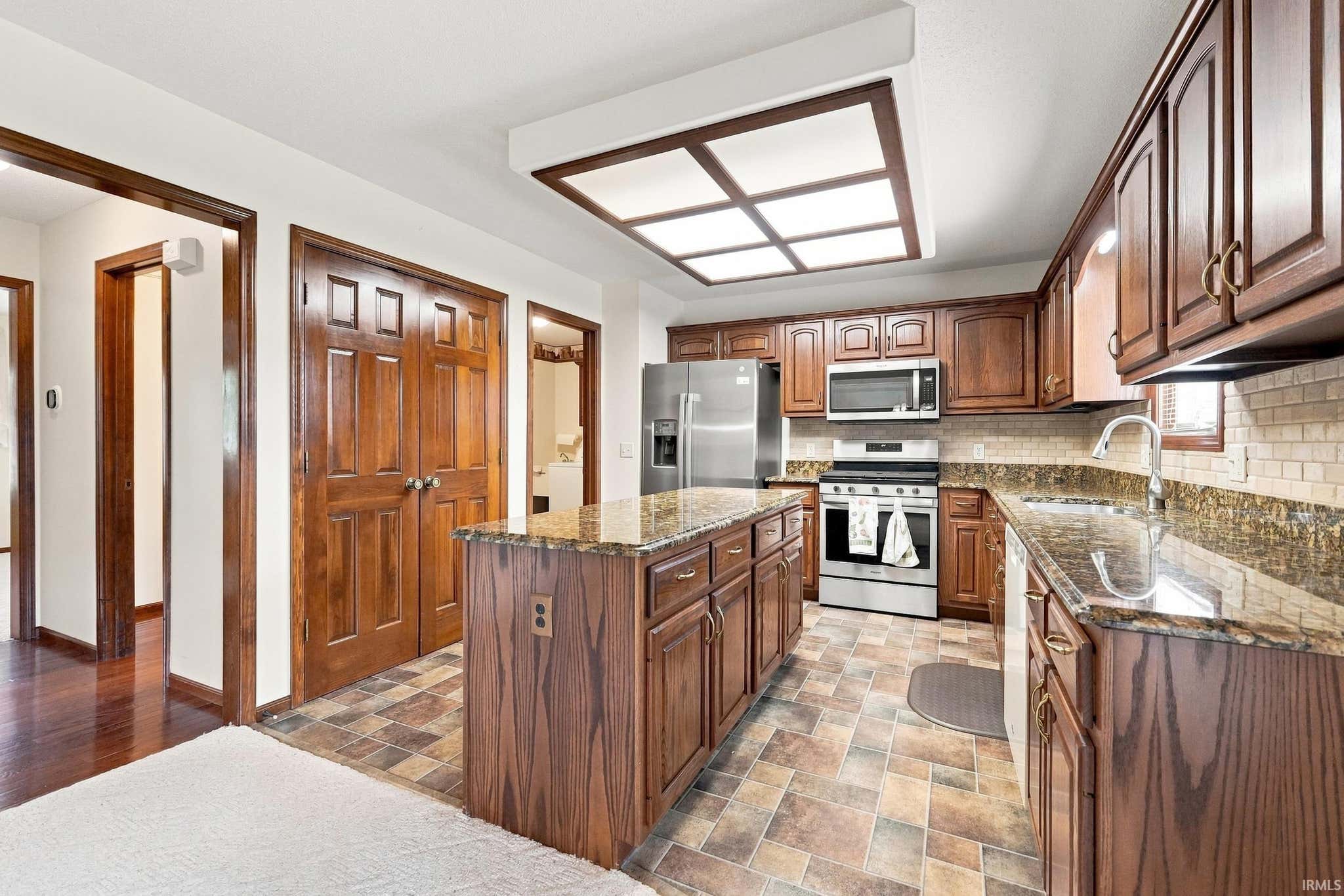 Image of 2127 Caravelle Drive
