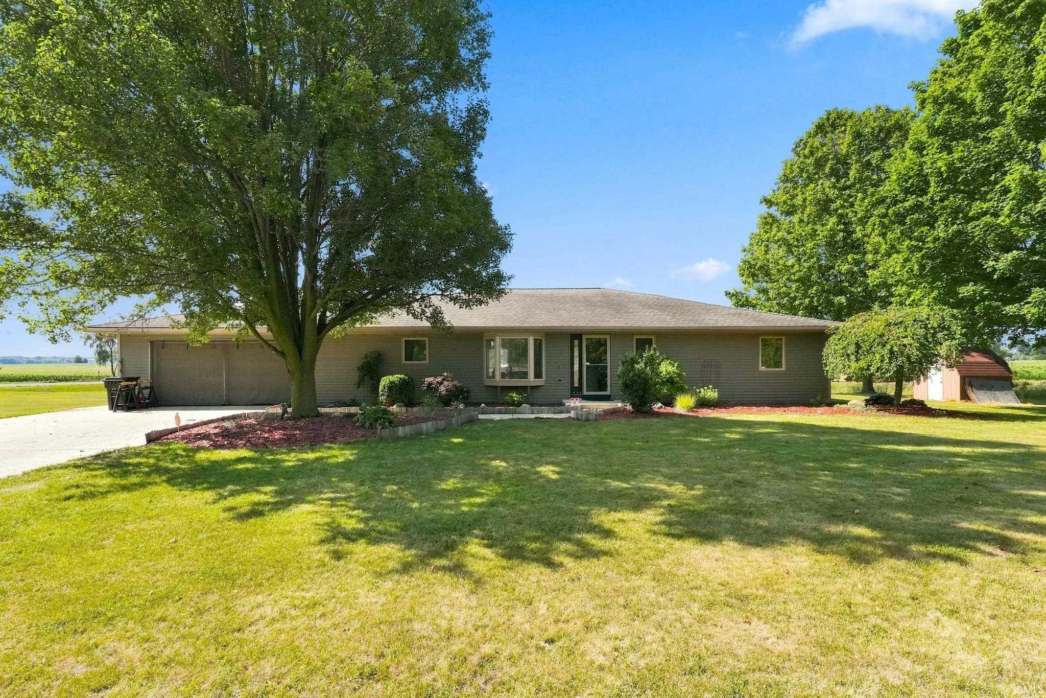 3132 County Road 427 3132 County Road 427