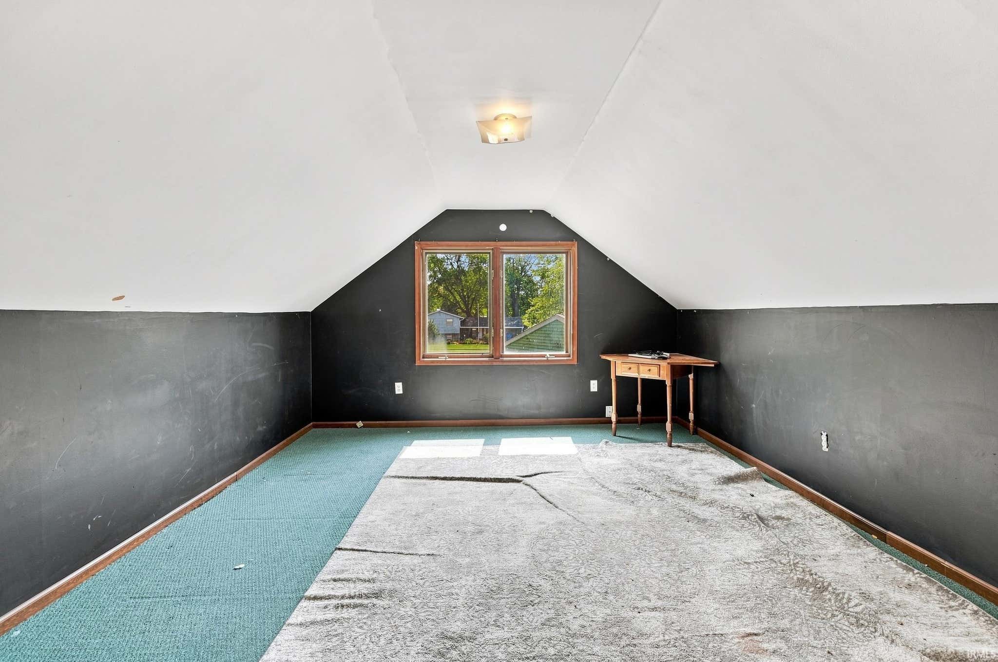 Image of 1524 N Park Drive