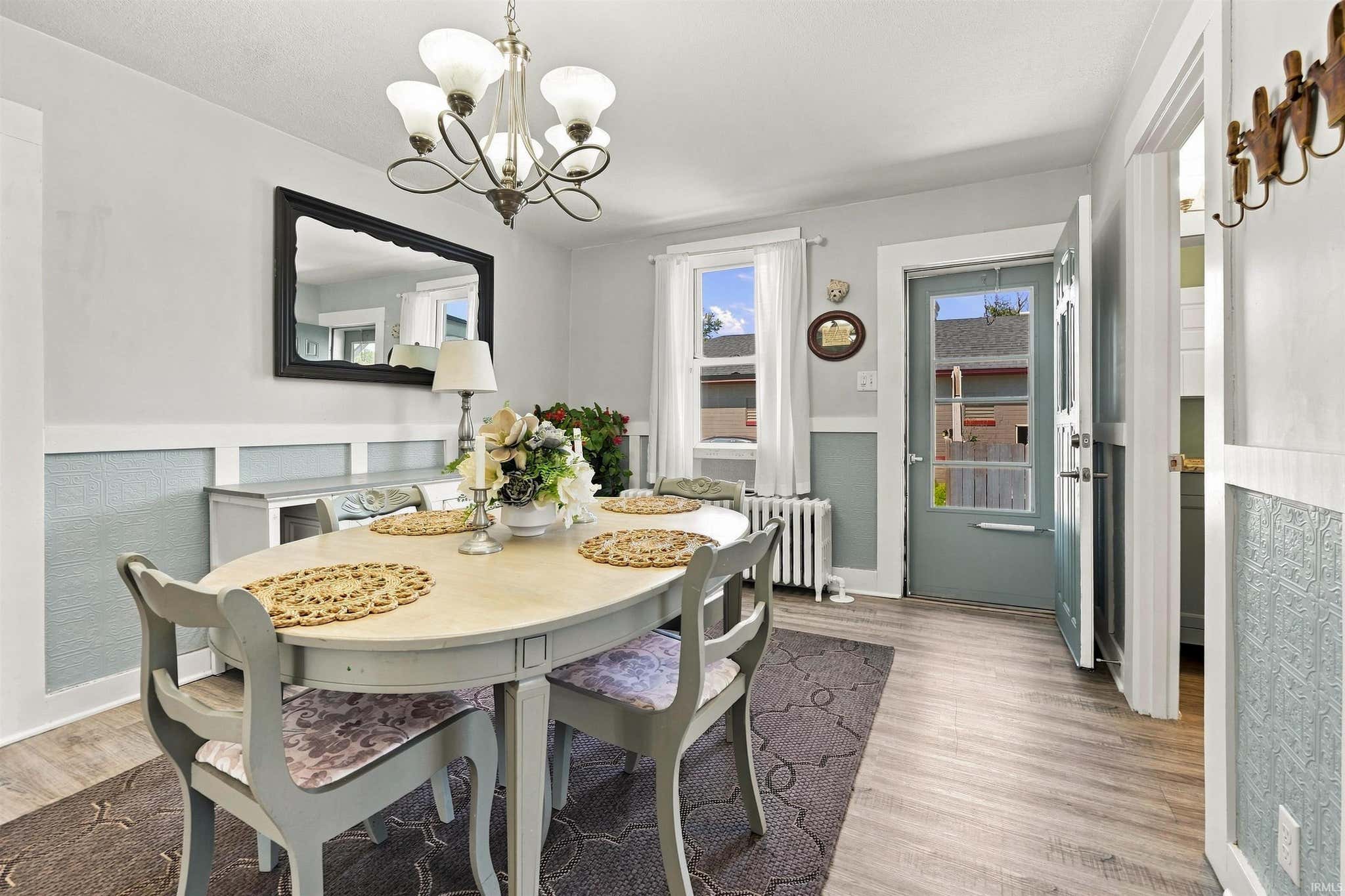 Image of 16015 Winchester Road
