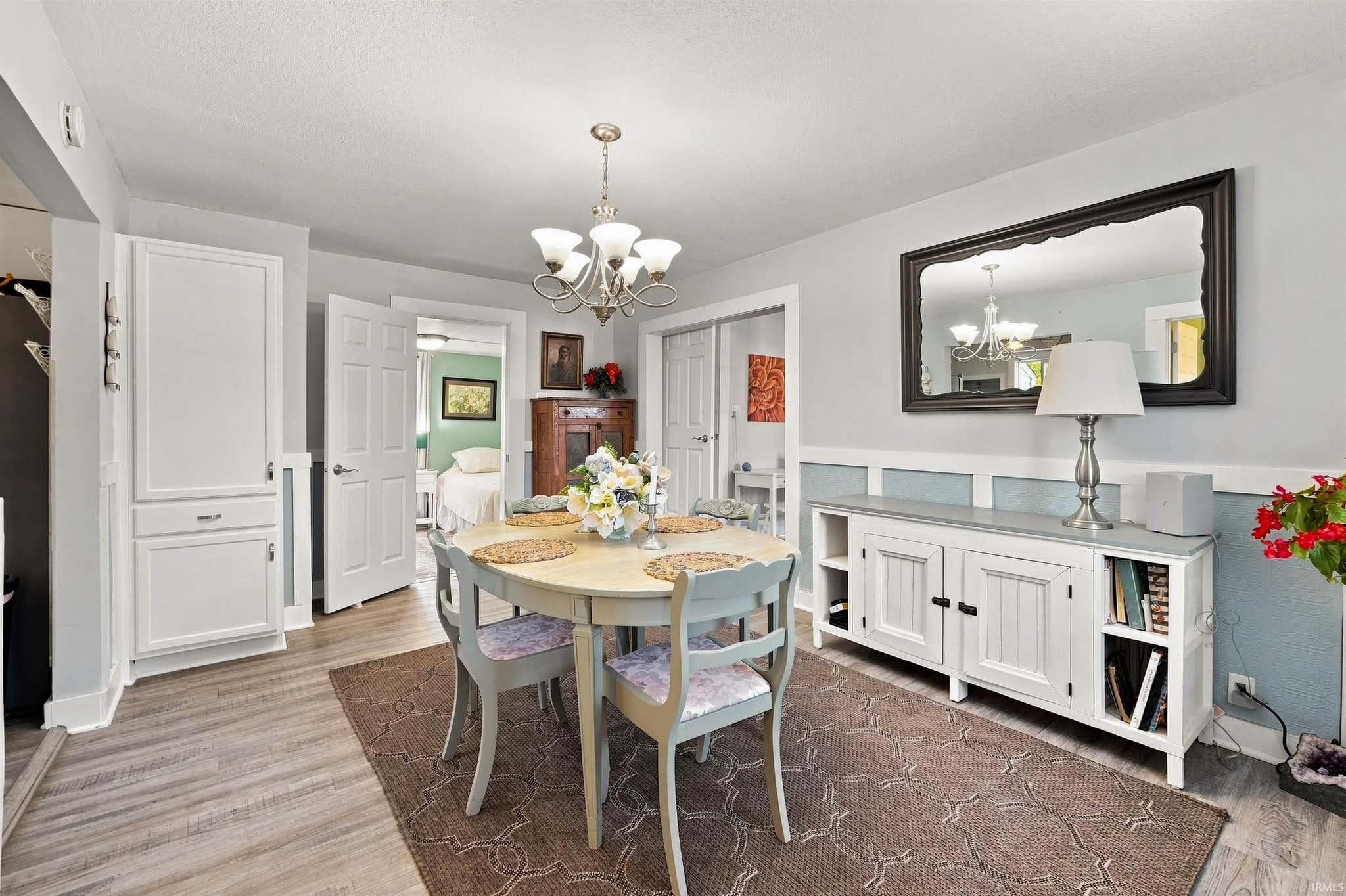 Image of 16015 Winchester Road