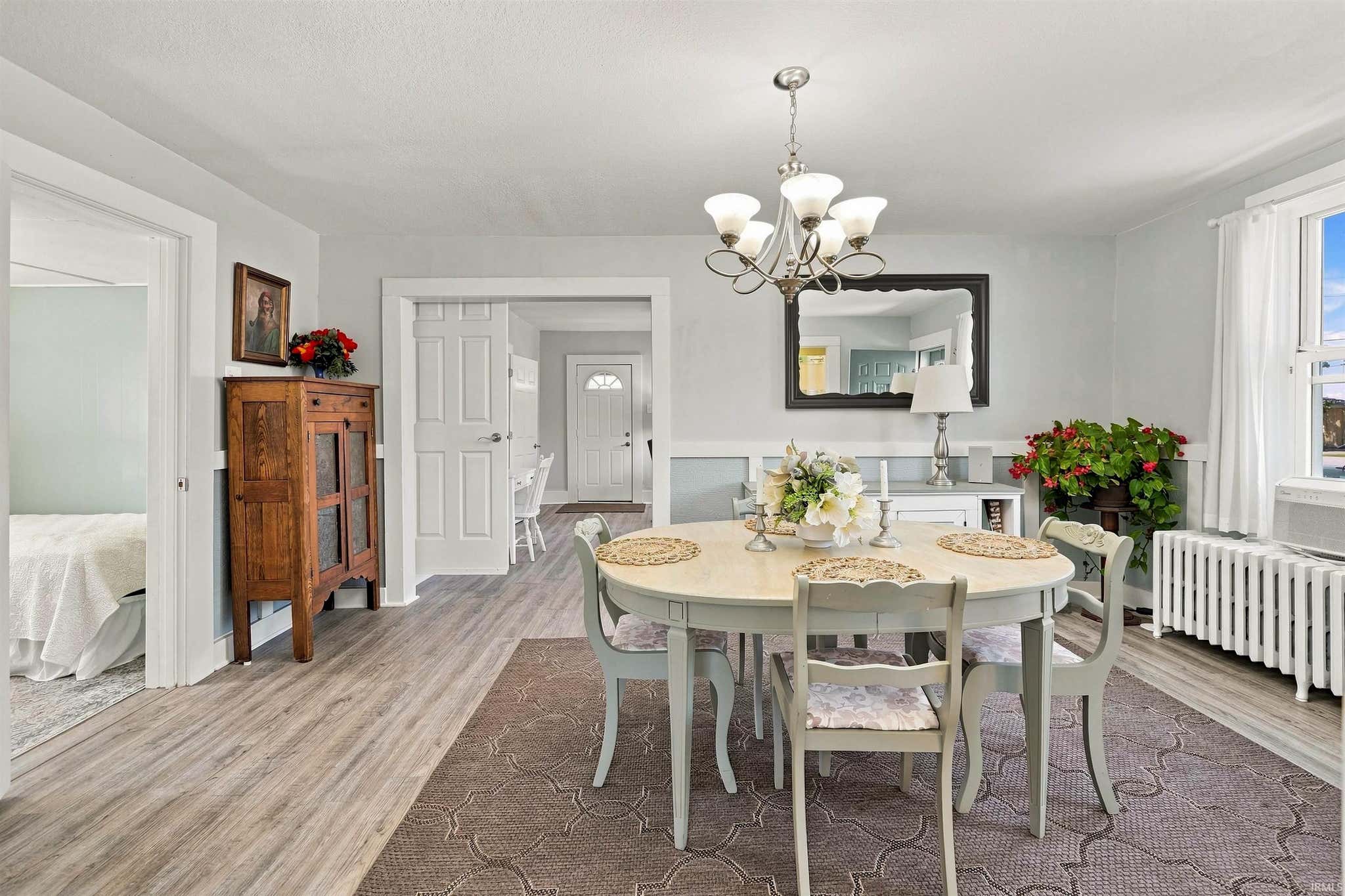 Image of 16015 Winchester Road