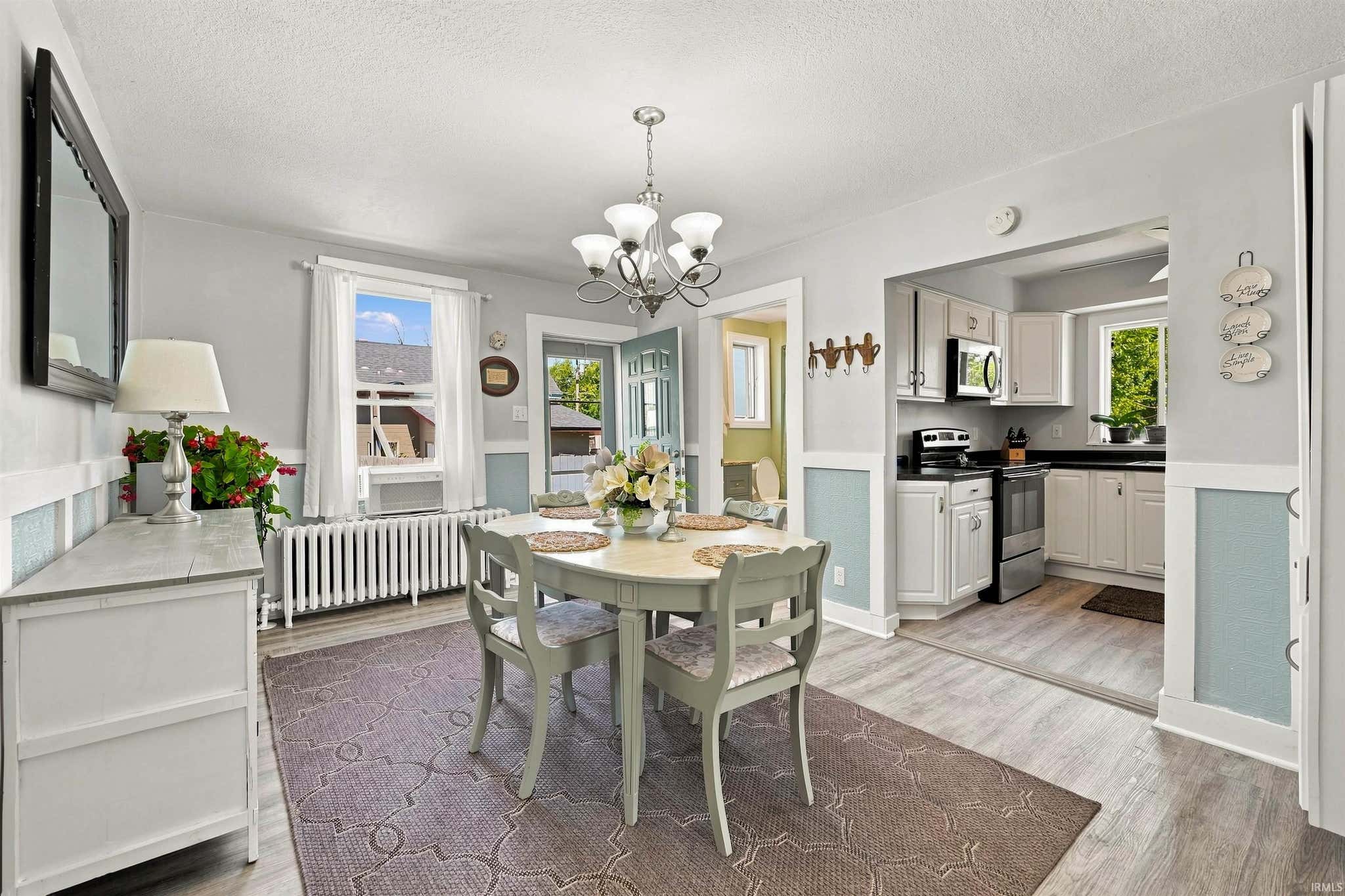 Image of 16015 Winchester Road