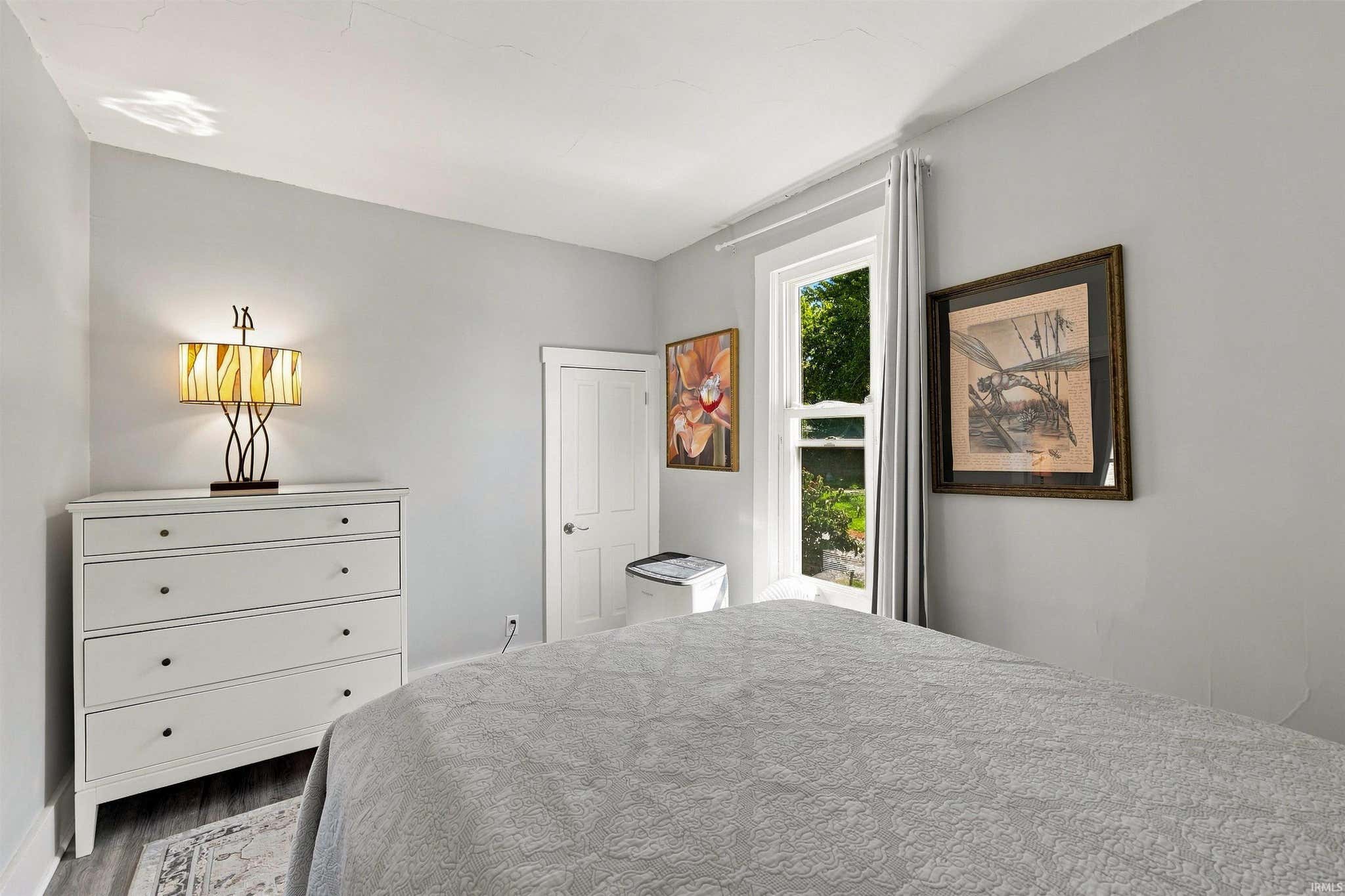Image of 16015 Winchester Road