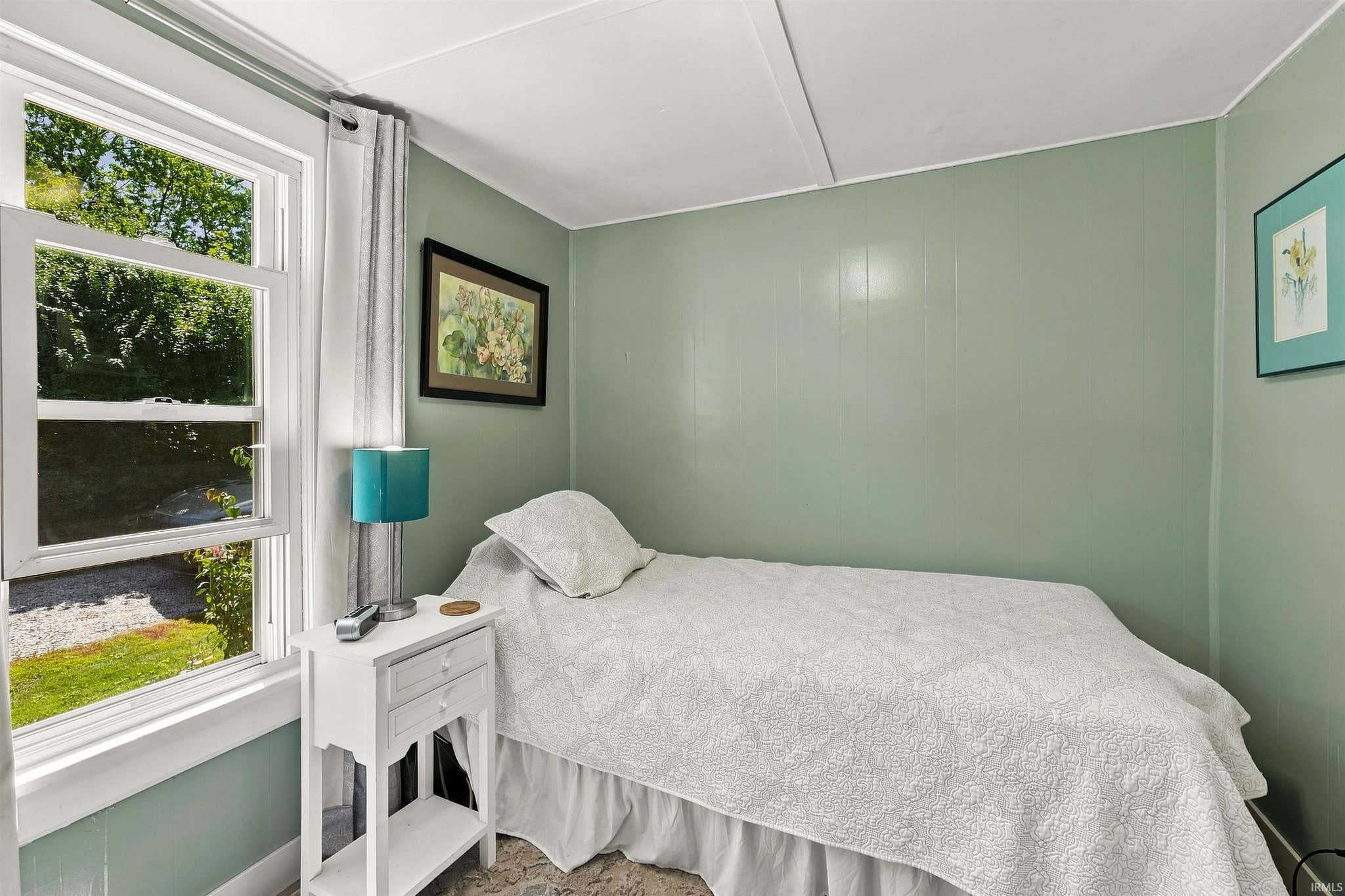 Image of 16015 Winchester Road