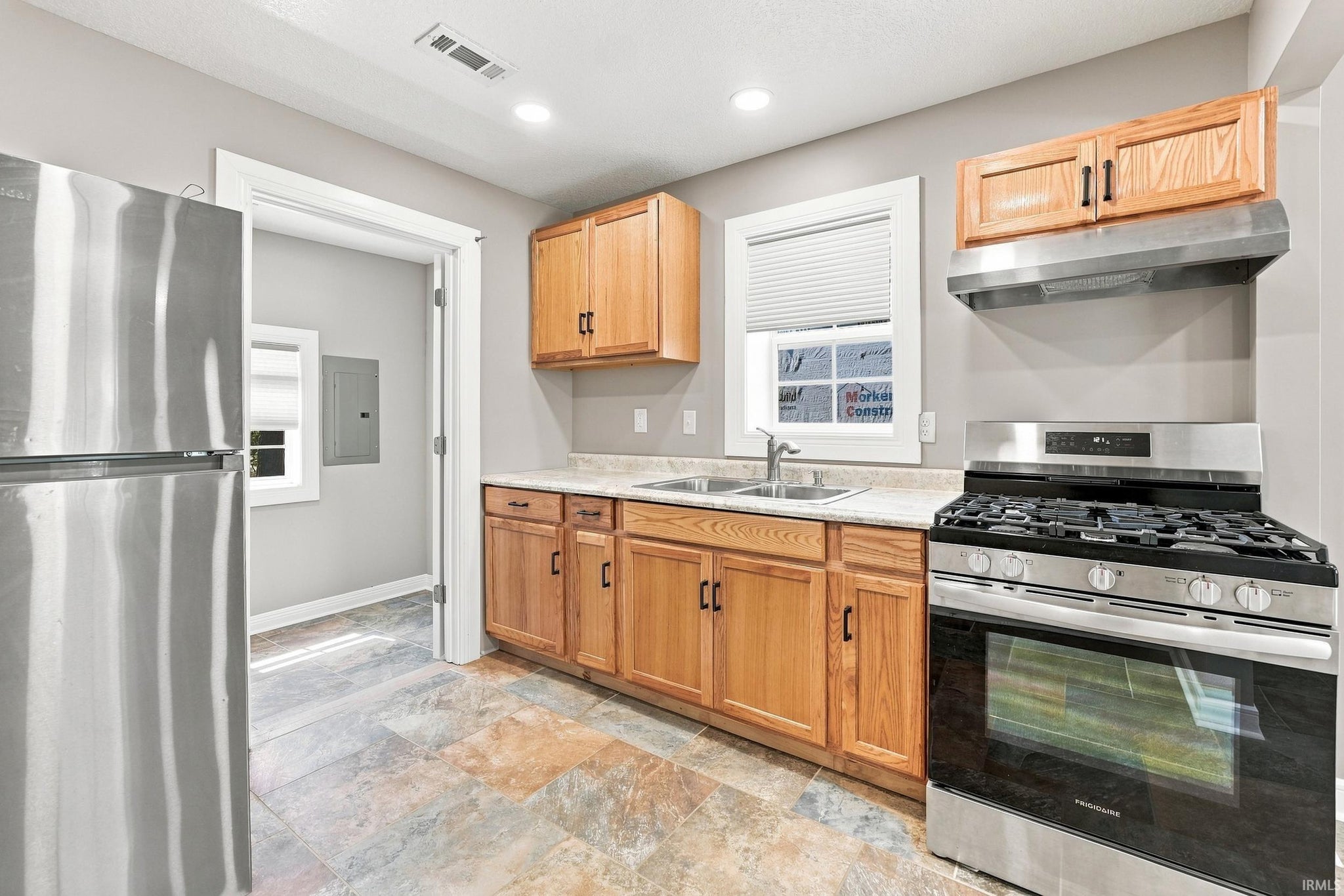 Image of 3302 Raymond Street