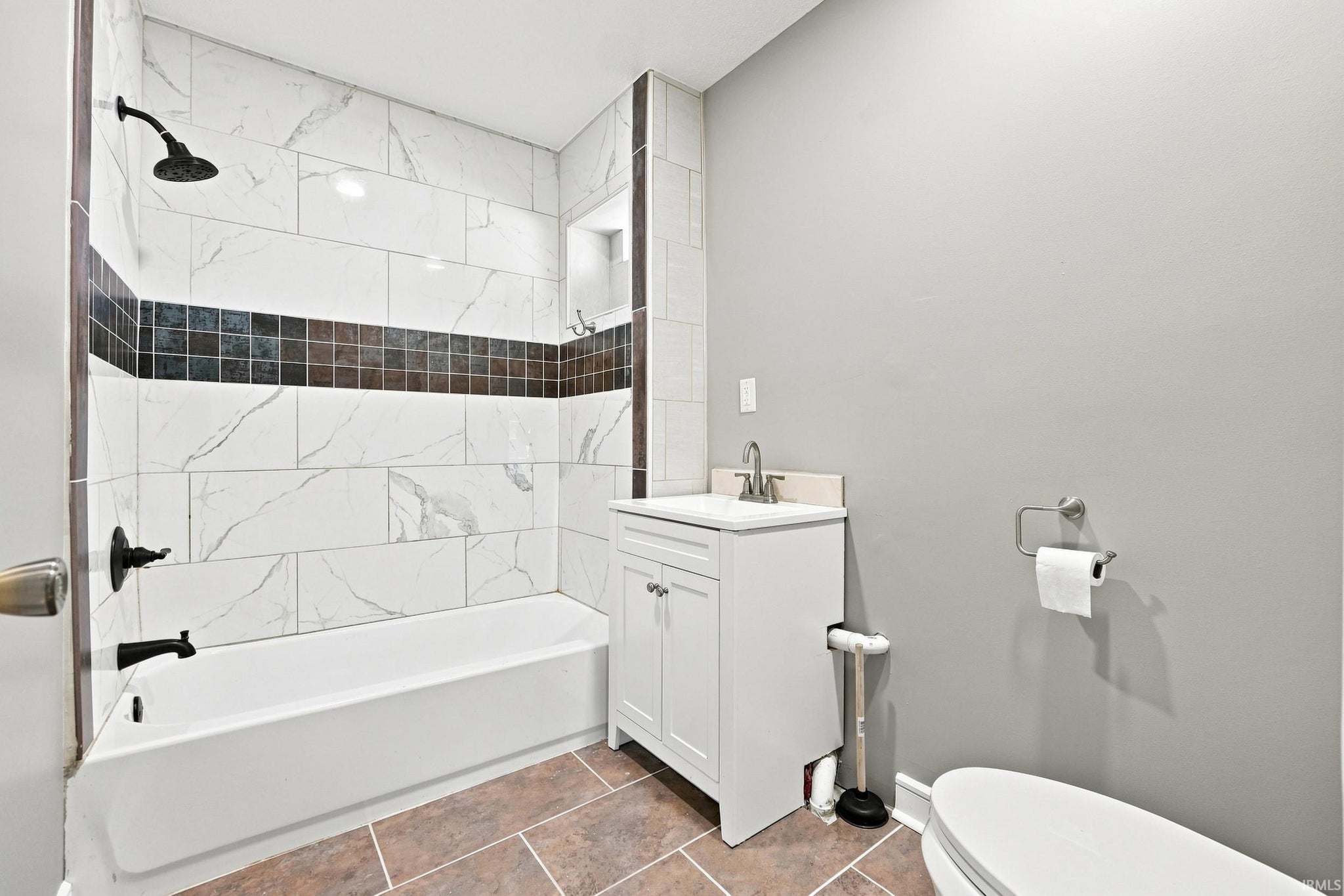 Image of 3302 Raymond Street