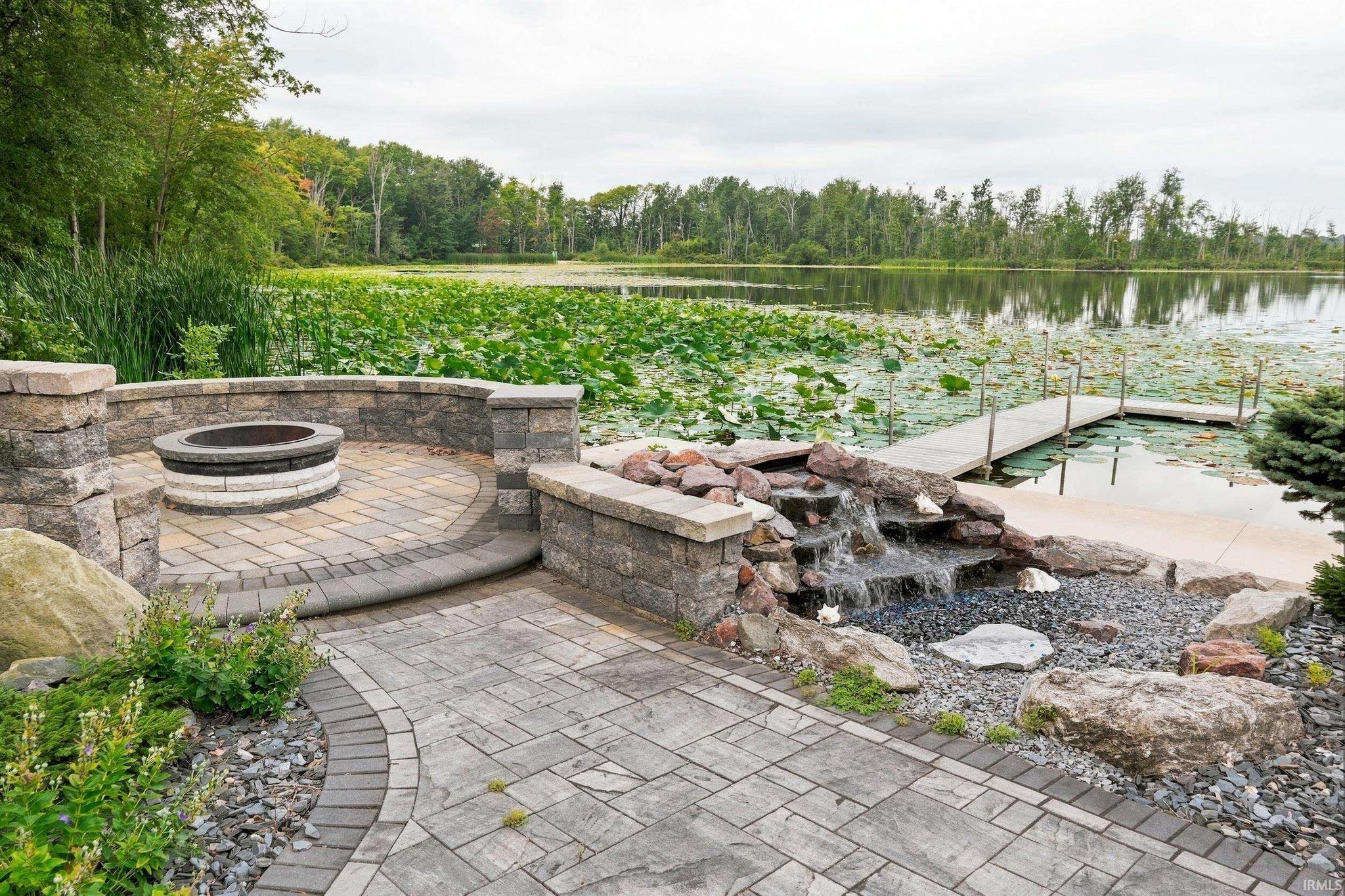 Image of 274 W Waldron Lake Drive