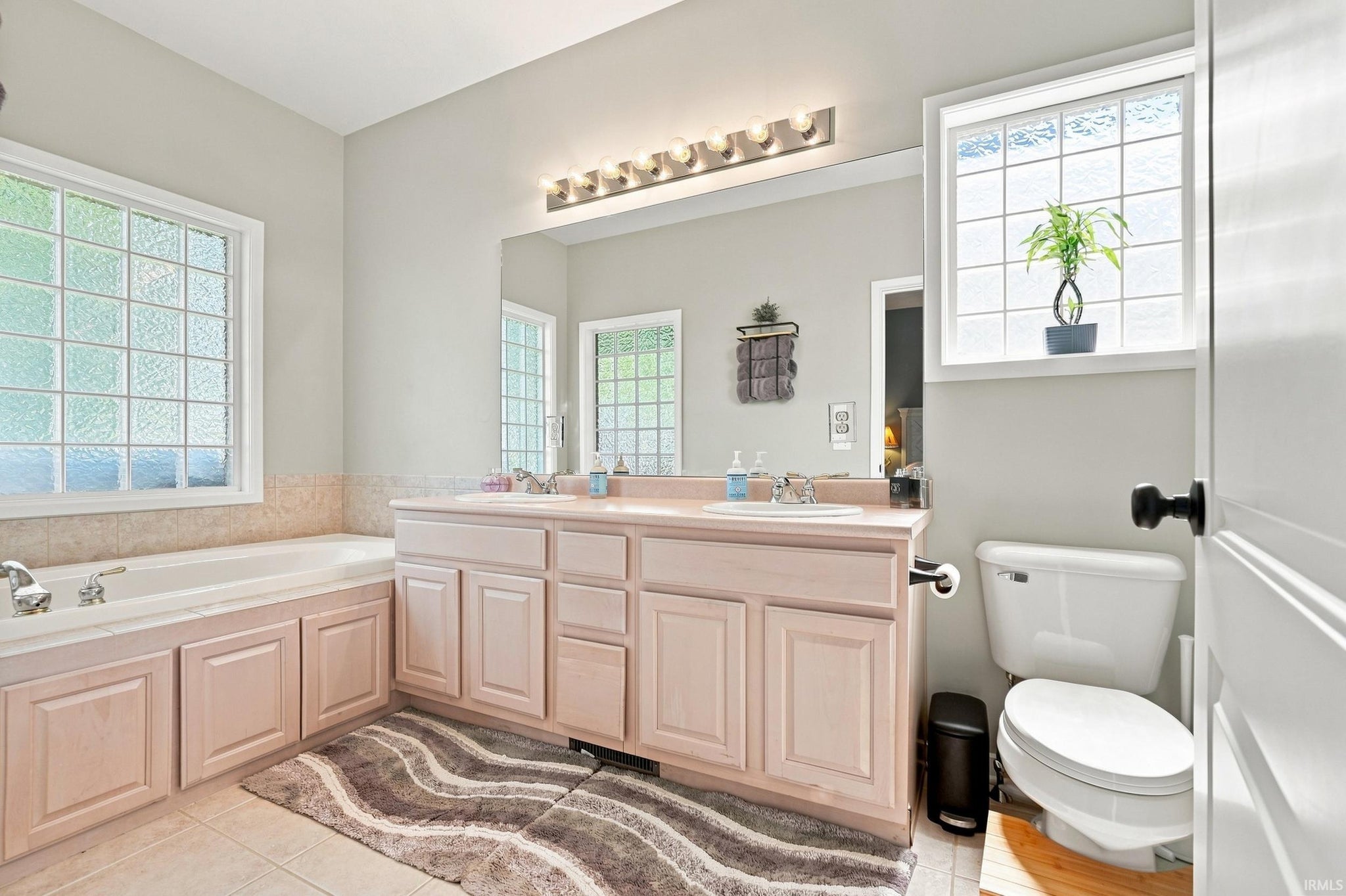 Image of 12528 Niblick Landing