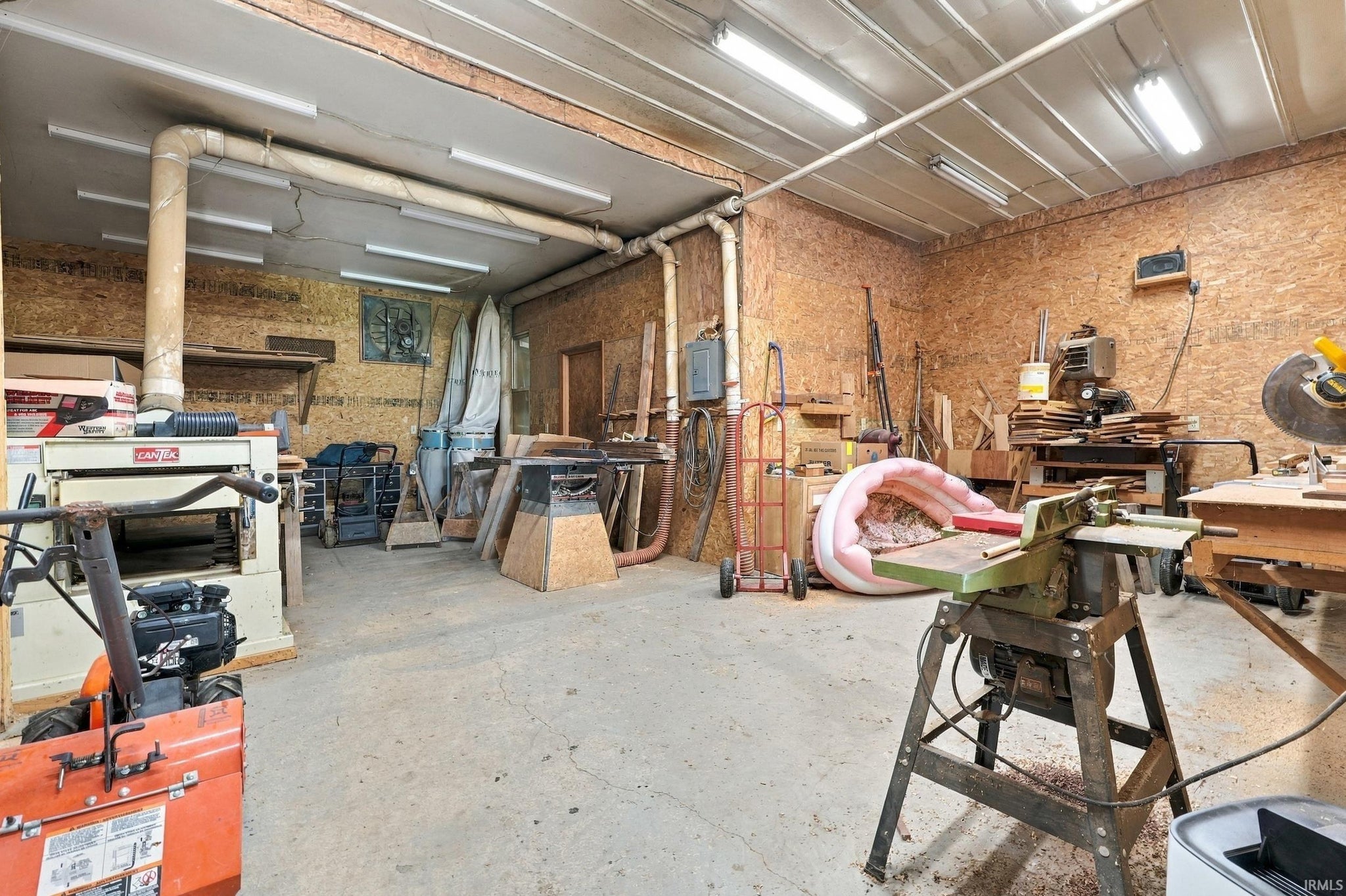 Image of 17728 Schroeder Road