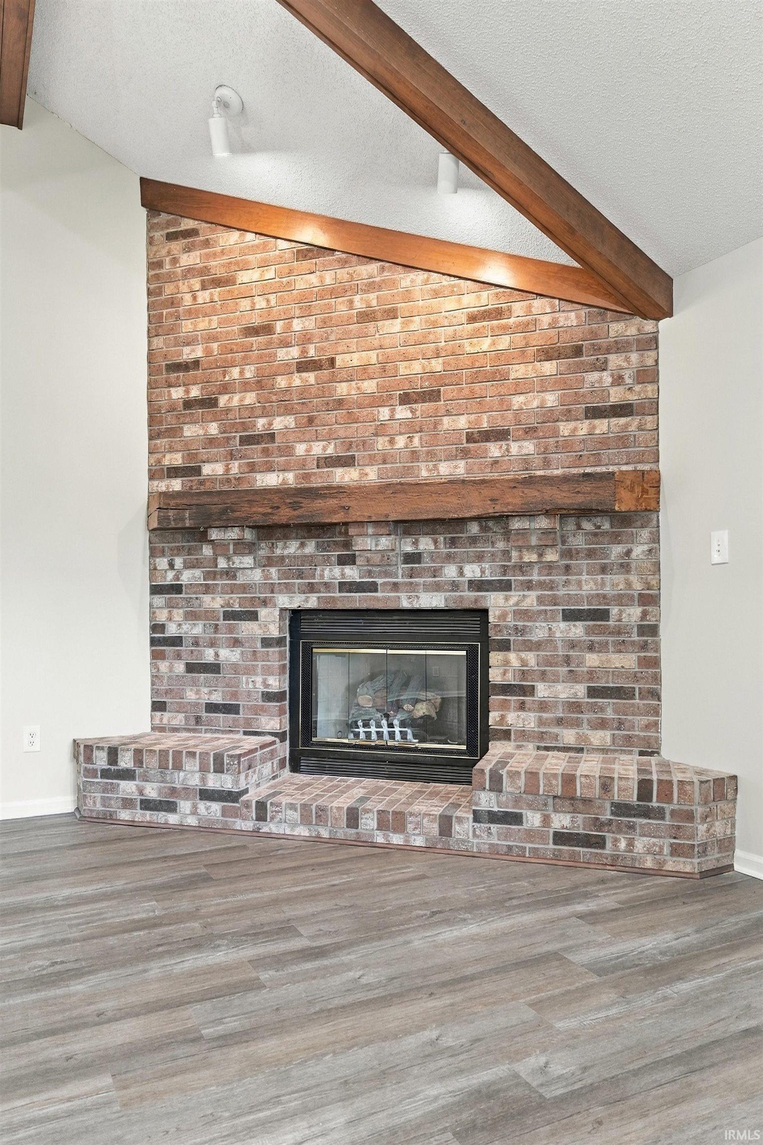 Image of 8805 Huguenard Road