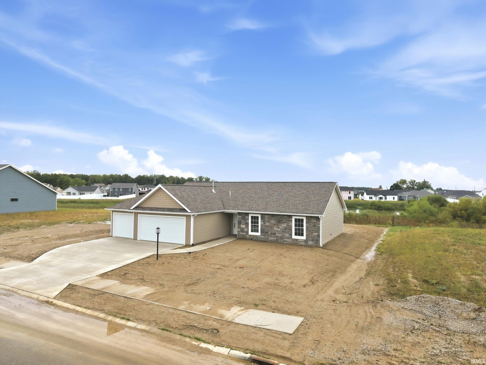 Image of 4911 Silverstone Passage