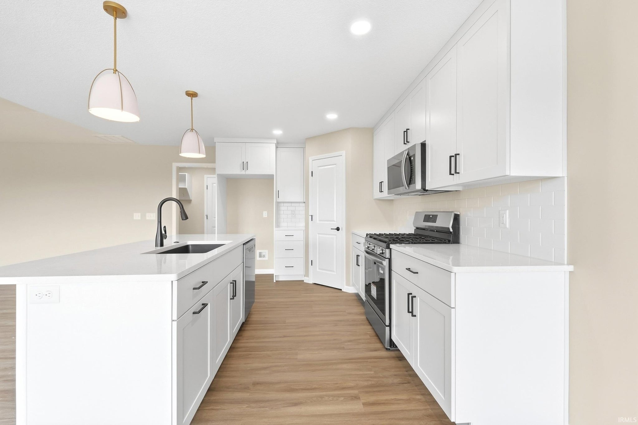 Image of 4911 Silverstone Passage