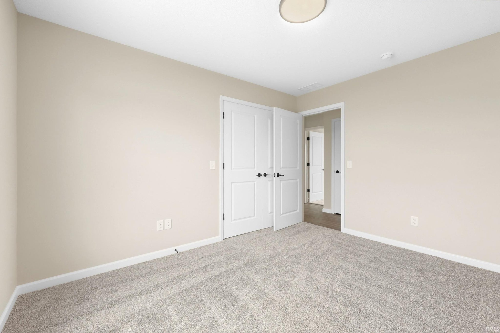 Image of 4911 Silverstone Passage