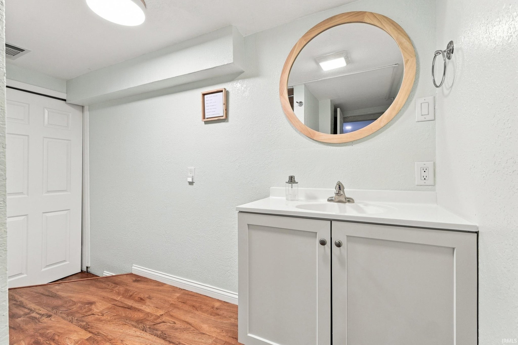 Image of 1610 Cherokee Road
